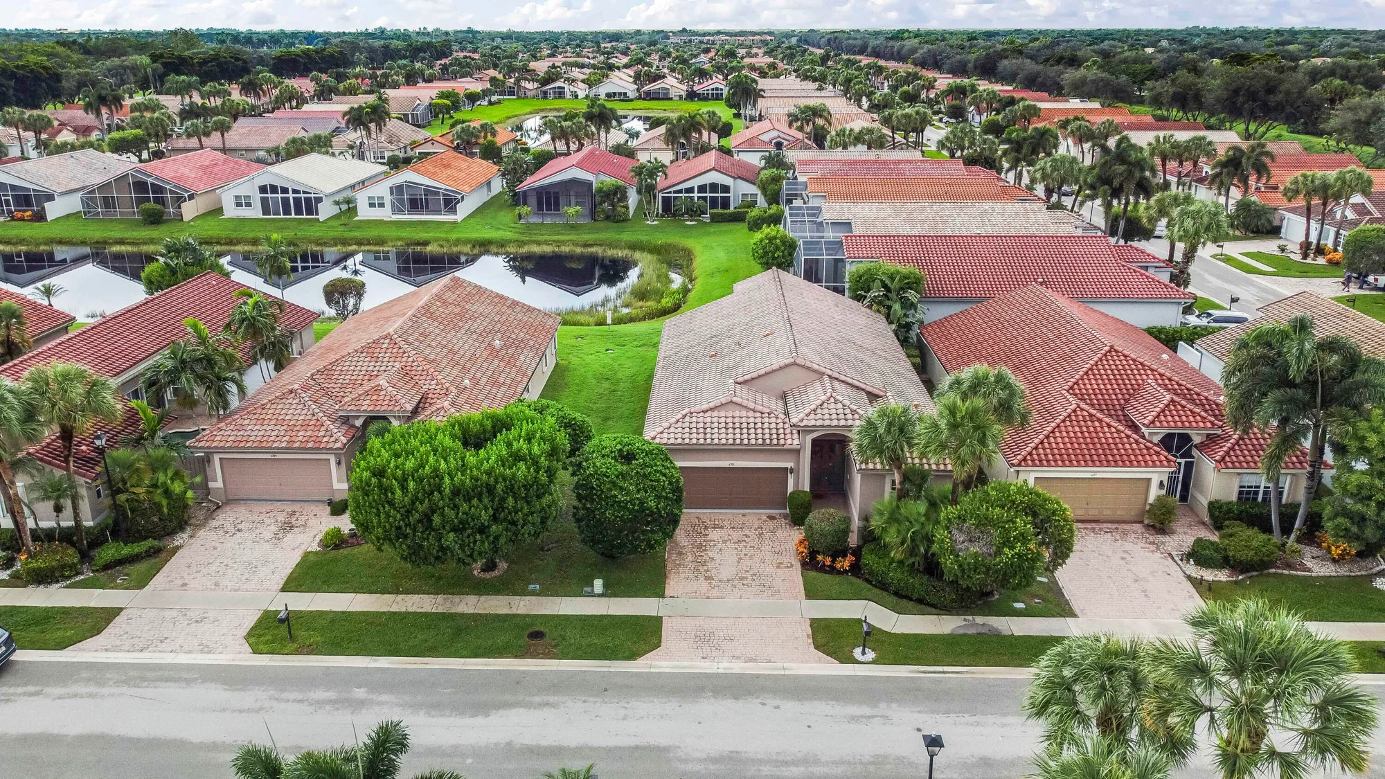 Property Slideshow image 37 of 59 | 6703 sherbrook dr, Boynton Beach, FL, 33437