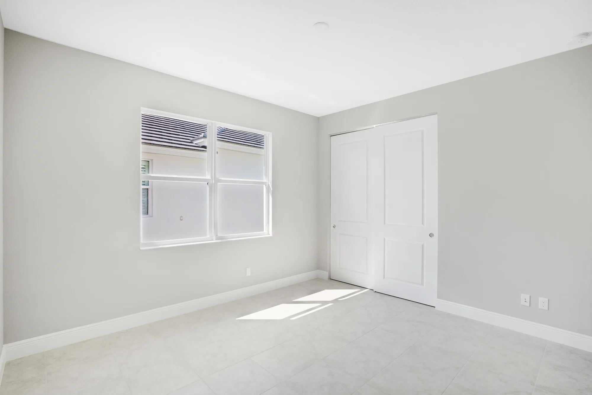 Property Slideshow image 24 of 39 | 12446 sw sunrise lake ter, Port Saint Lucie, FL, 34987