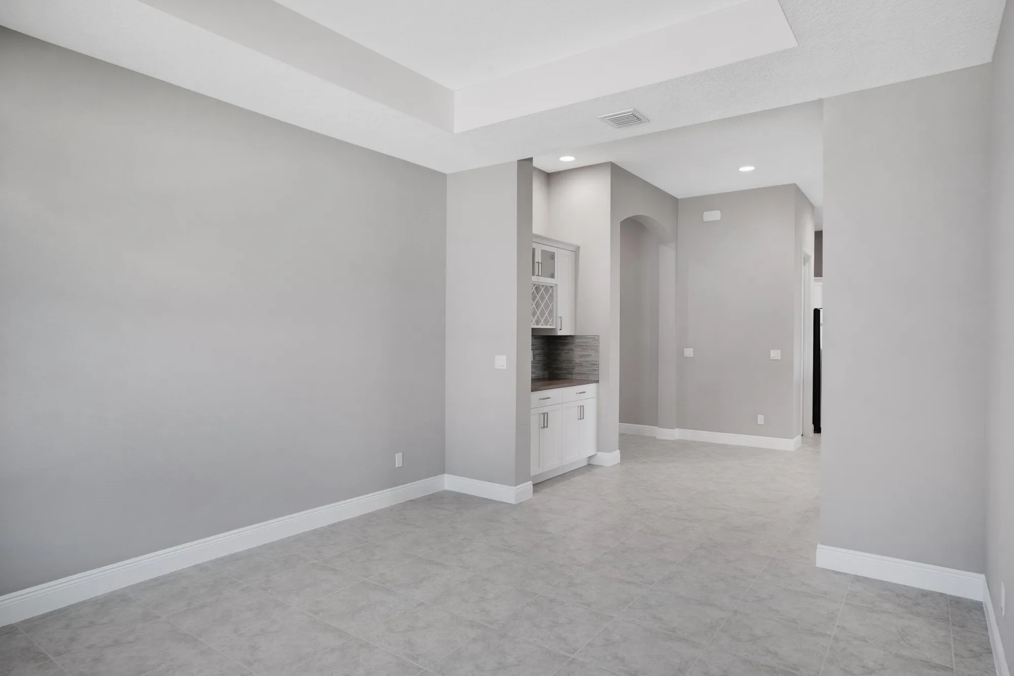 Property Slideshow image 12 of 39 | 12446 sw sunrise lake ter, Port Saint Lucie, FL, 34987