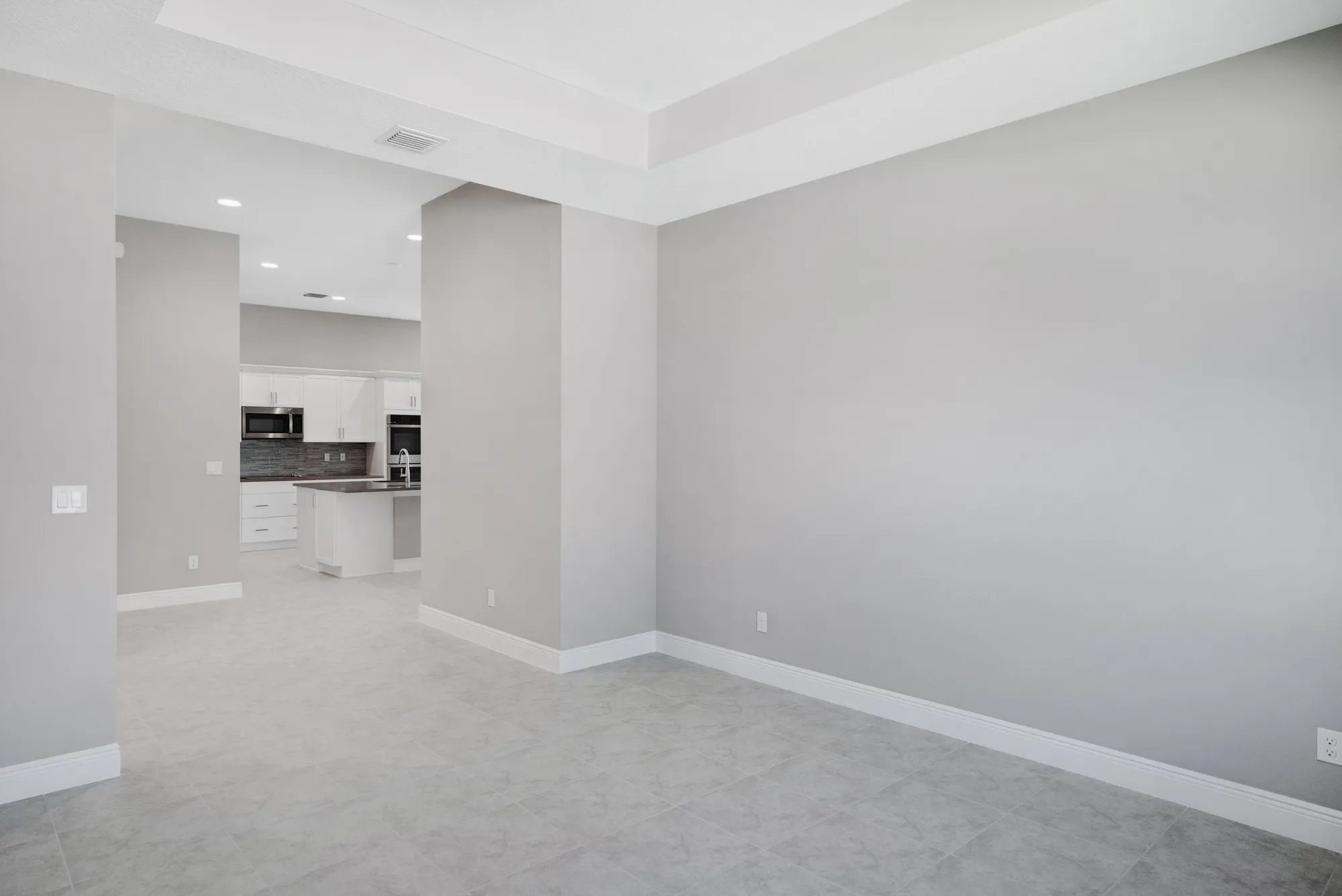 Property Slideshow image 13 of 39 | 12446 sw sunrise lake ter, Port Saint Lucie, FL, 34987