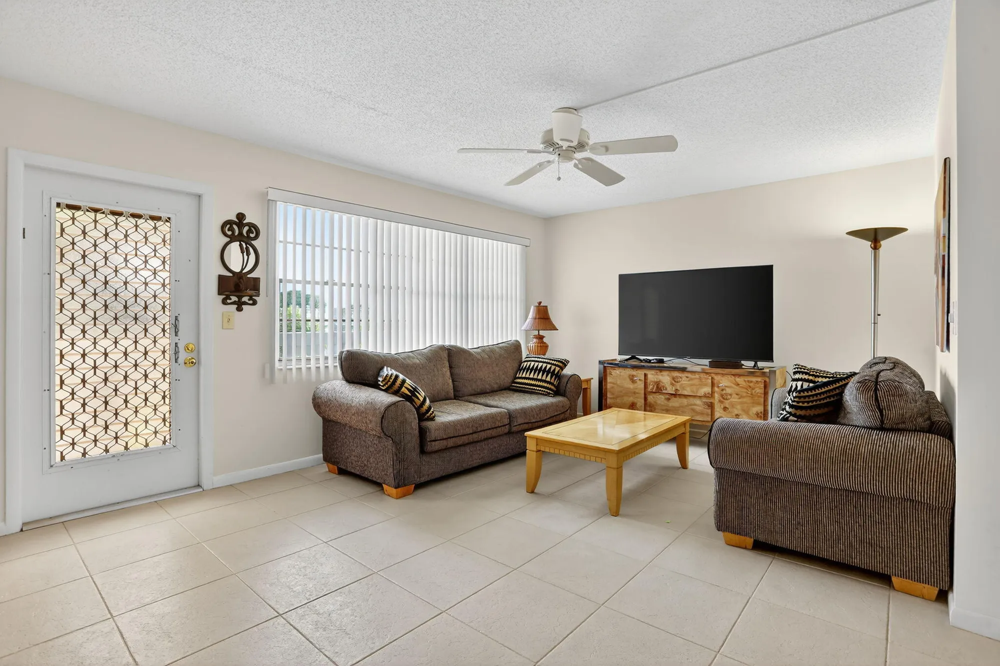 Property Slideshow image 3 of 25 | 326 grantham b # 326, Deerfield Beach, FL, 33442