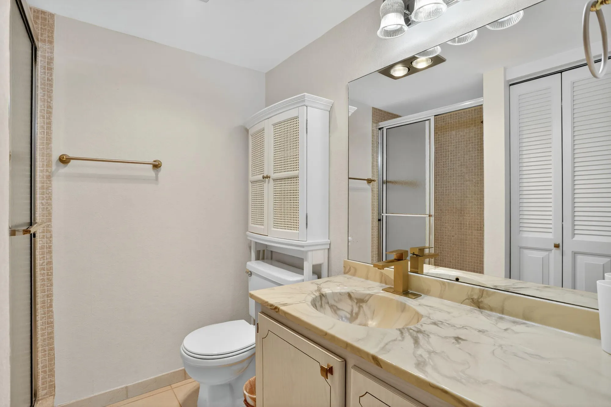 Property Slideshow image 13 of 25 | 326 grantham b # 326, Deerfield Beach, FL, 33442