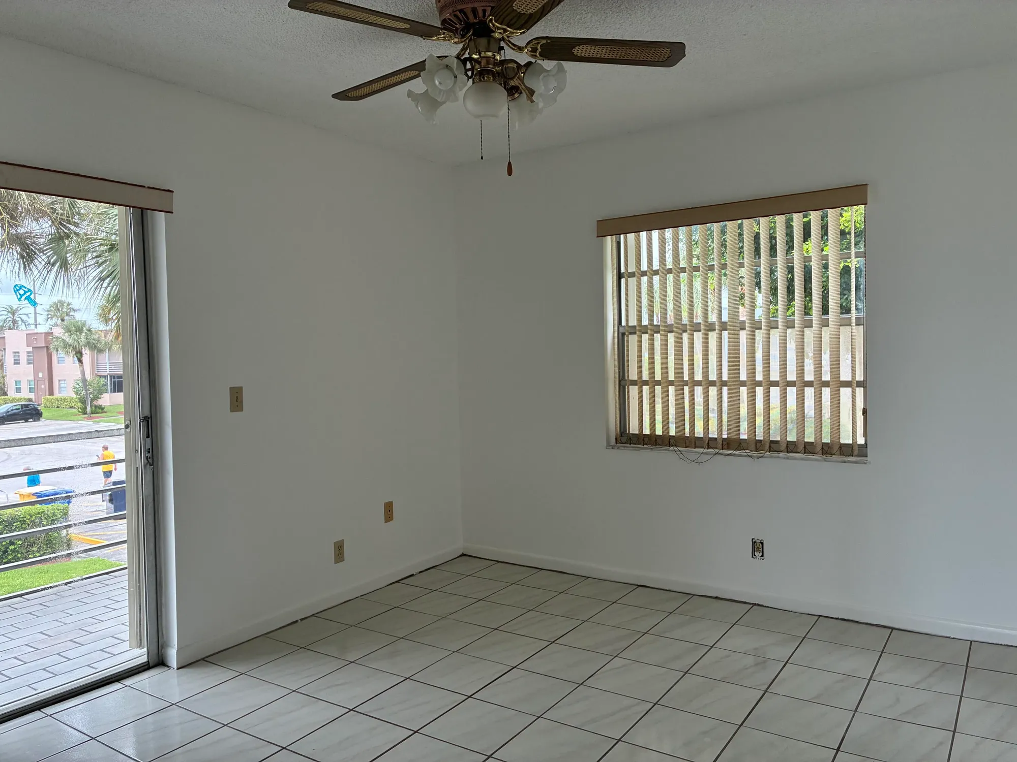 Property Slideshow image 27 of 55 | 574 burgundy l # 574, Delray Beach, FL, 33484