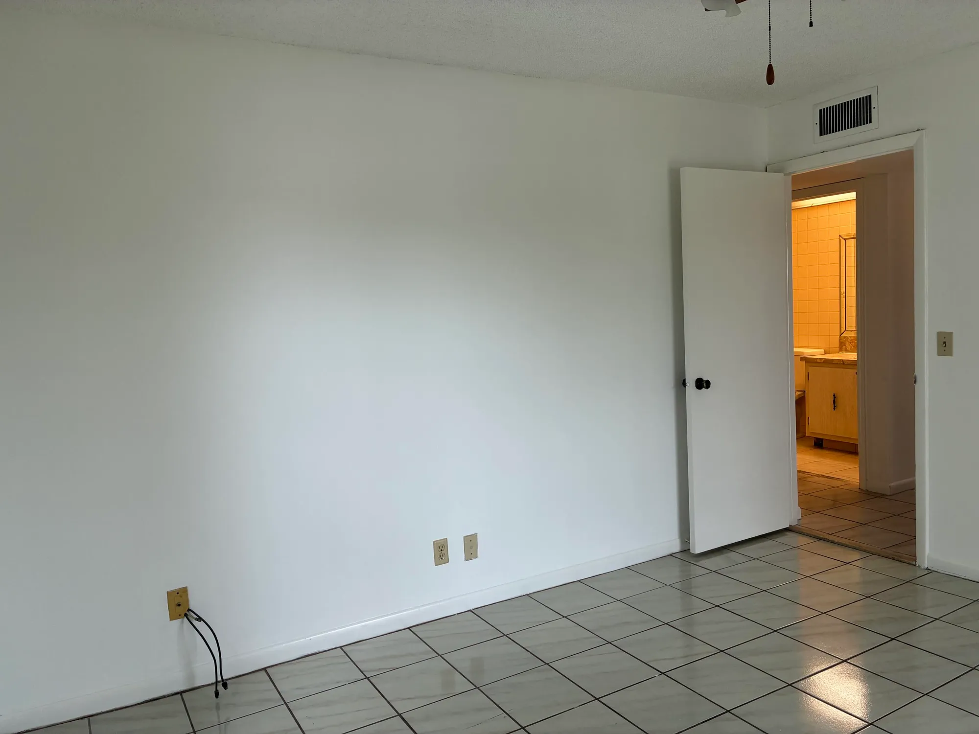 Property Slideshow image 28 of 55 | 574 burgundy l # 574, Delray Beach, FL, 33484