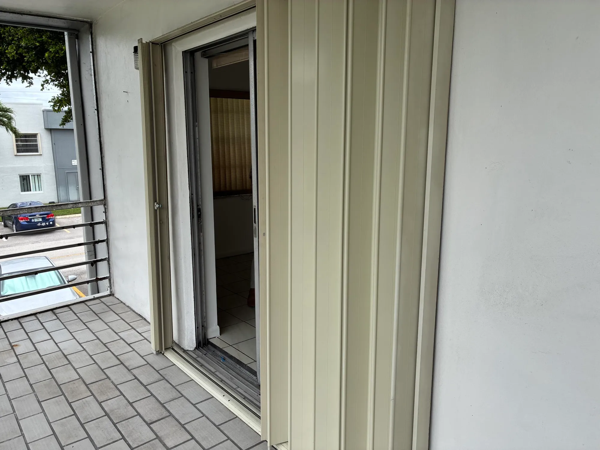 Property Slideshow image 32 of 55 | 574 burgundy l # 574, Delray Beach, FL, 33484