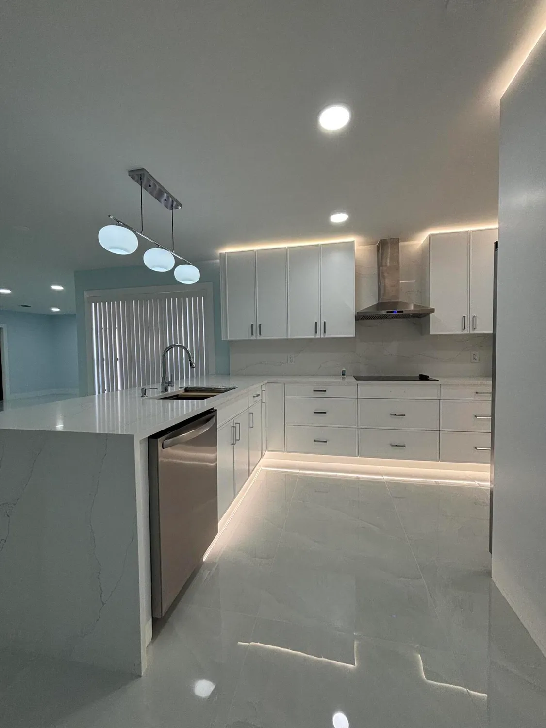 Property Slideshow image 7 of 38 | 9266 vista del lago apt 25h, Boca Raton, FL, 33428