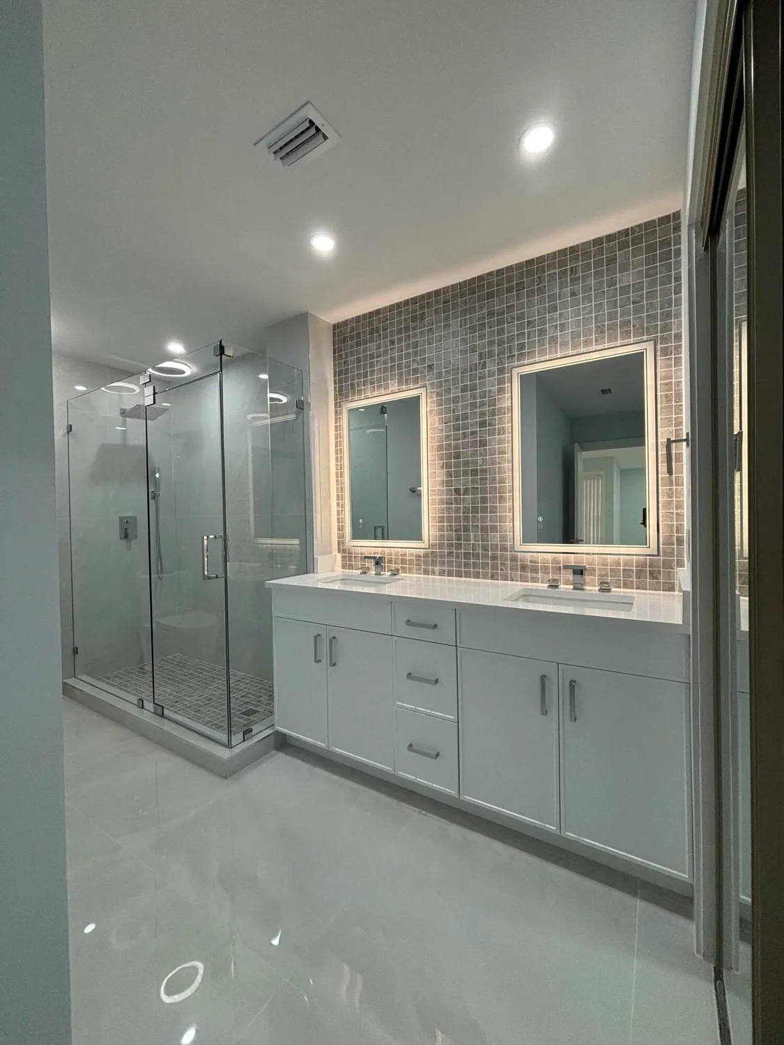 Property Slideshow image 24 of 38 | 9266 vista del lago apt 25h, Boca Raton, FL, 33428