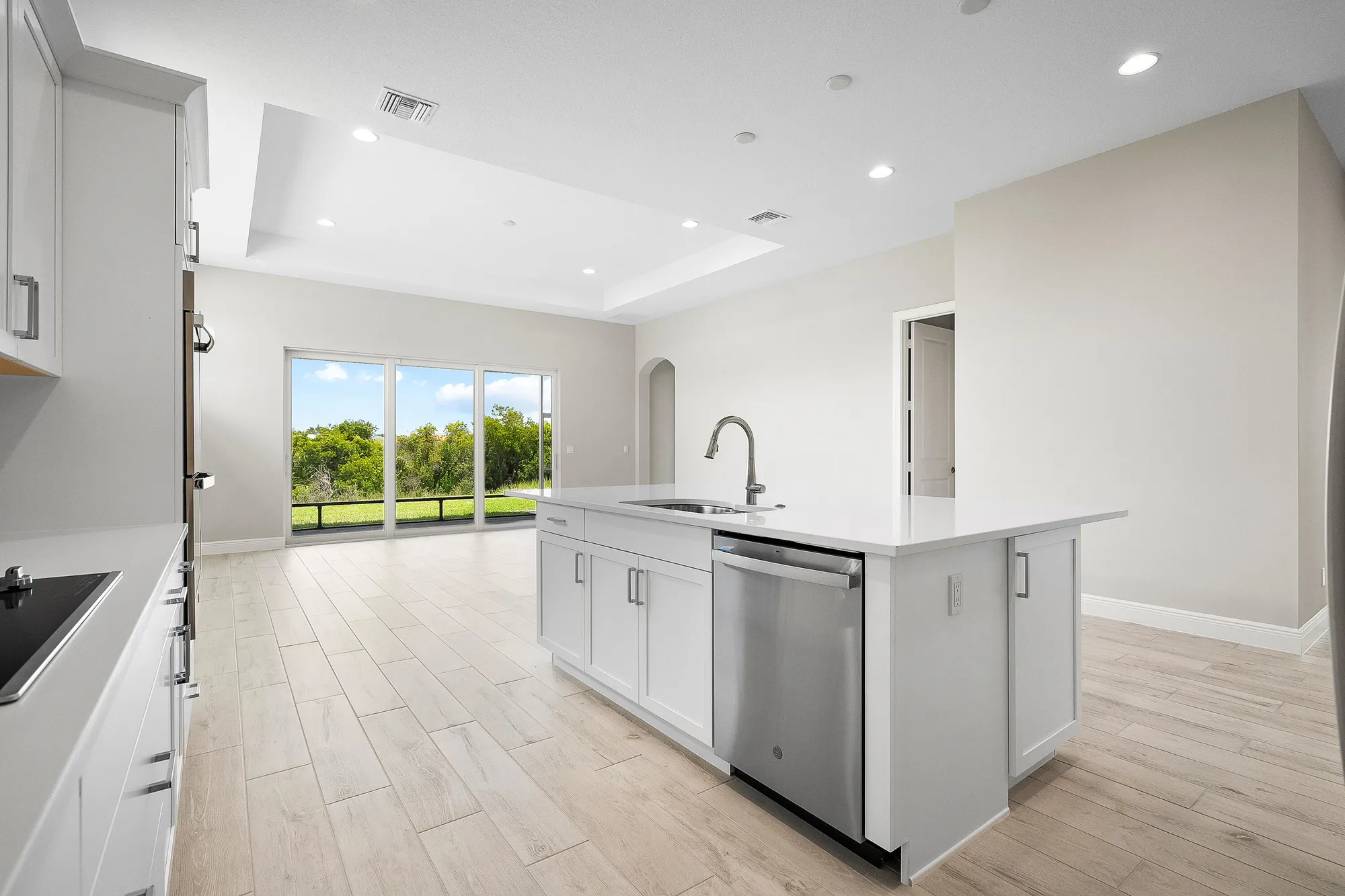 Property Slideshow image 8 of 37 | 12471 sw sunrise lake ter, Port Saint Lucie, FL, 34987