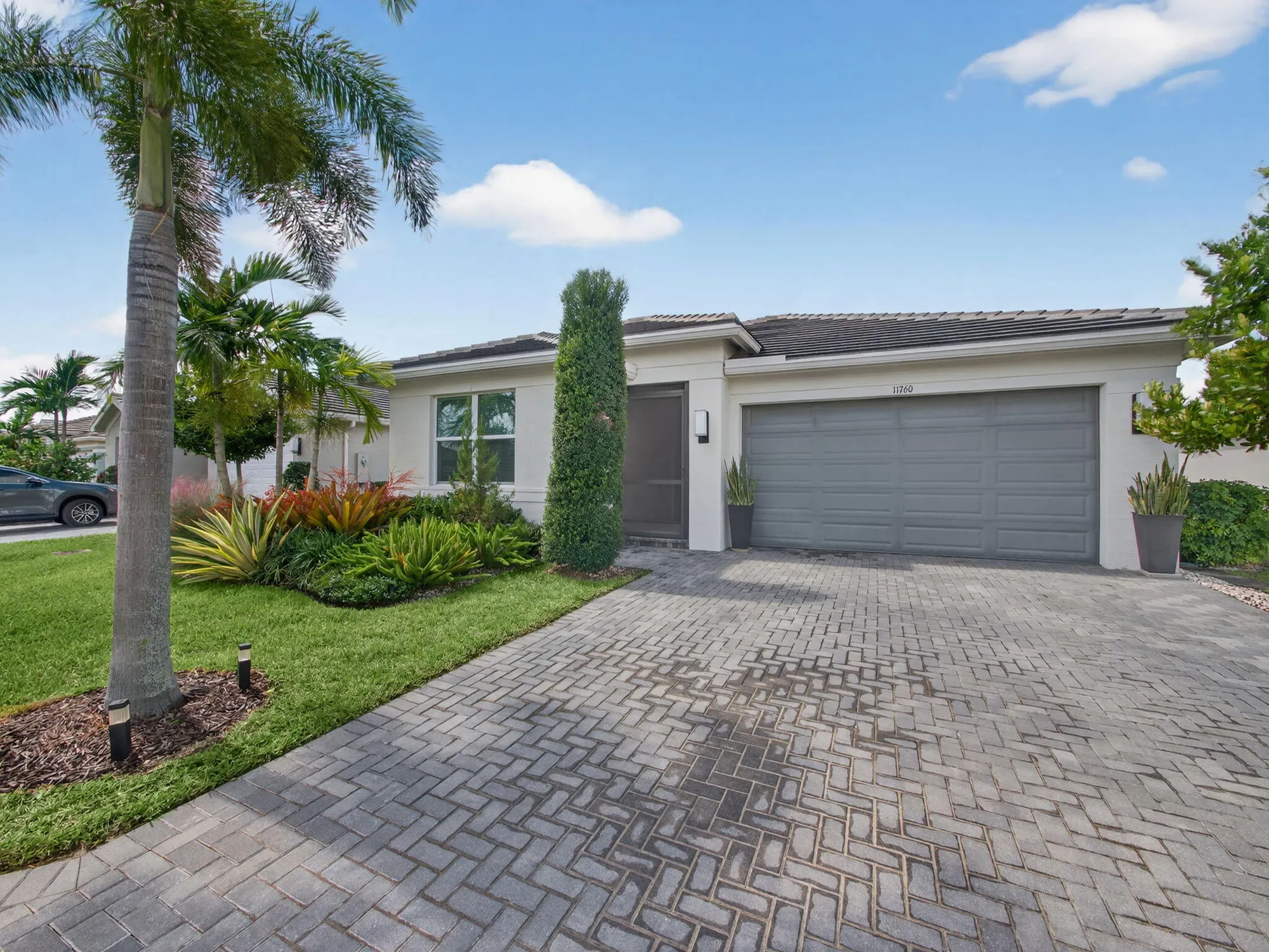 Property Slideshow image 6 of 118 | 11760 sw river crossing pl, Port Saint Lucie, FL, 34987