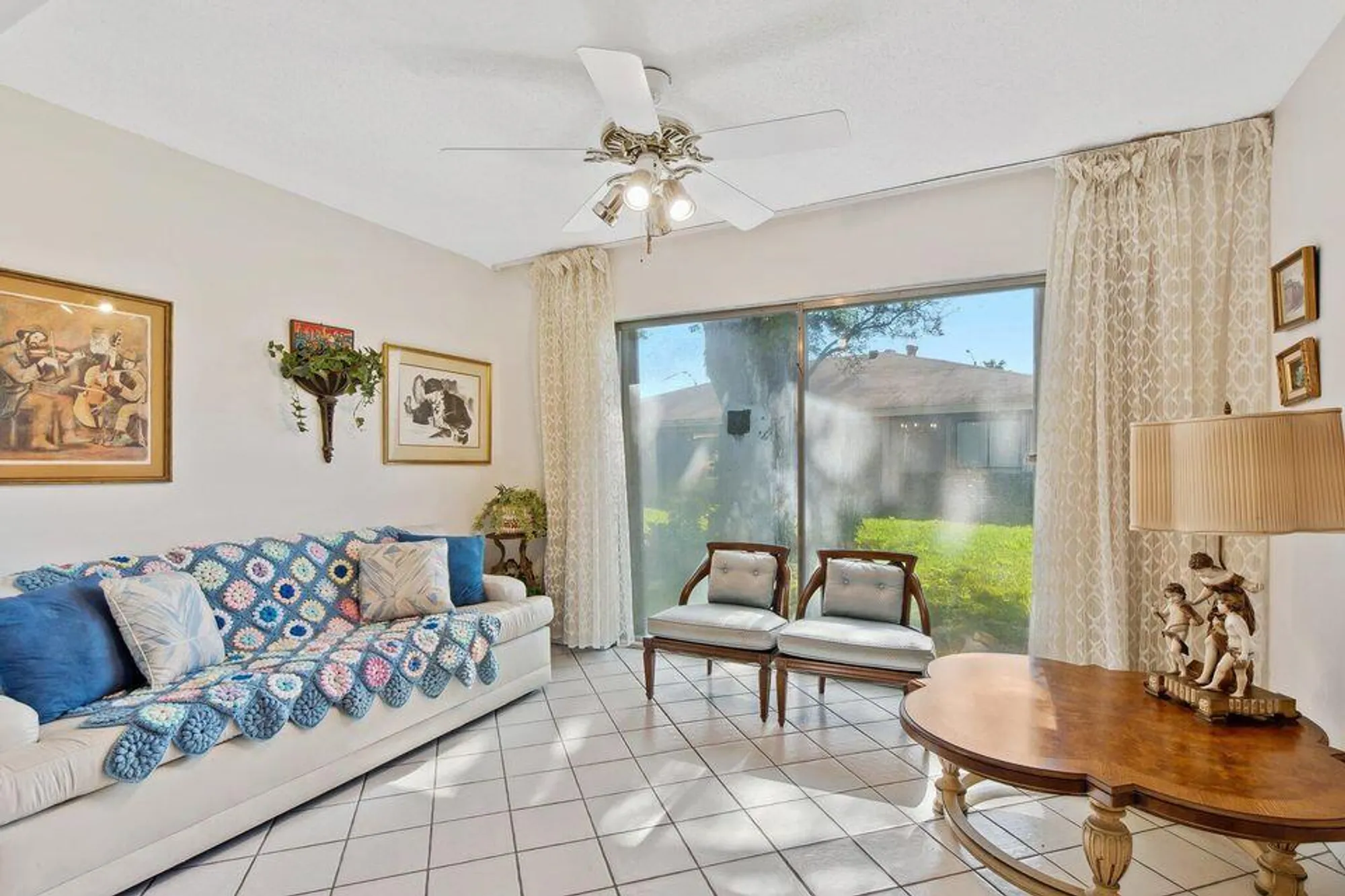 Property Slideshow image 10 of 34 | 6871 moonlit dr, Delray Beach, FL, 33446