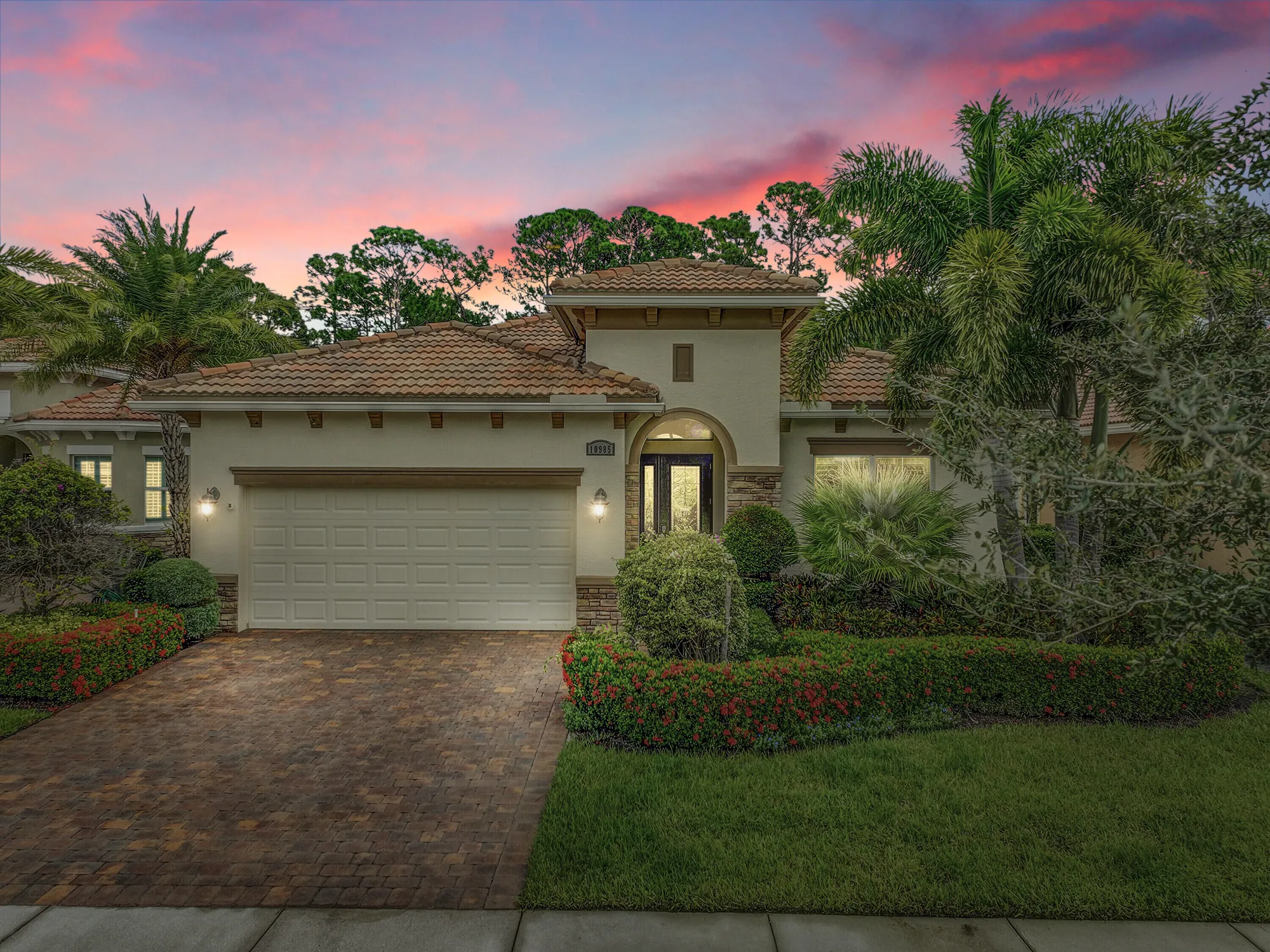Property Slideshow image 32 of 48 | 10985 sw visconti way, Port Saint Lucie, FL, 34986