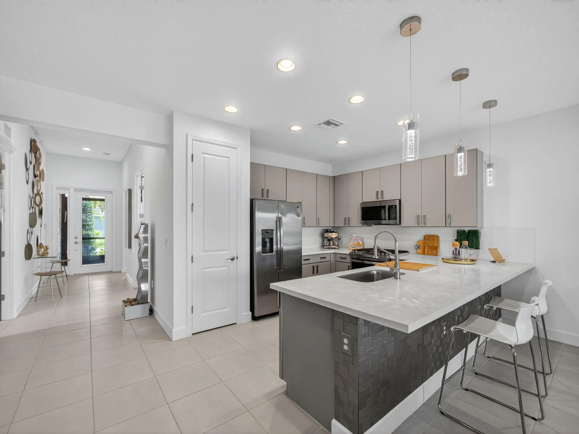 Property Slideshow image 11 of 118 | 11760 sw river crossing pl, Port Saint Lucie, FL, 34987