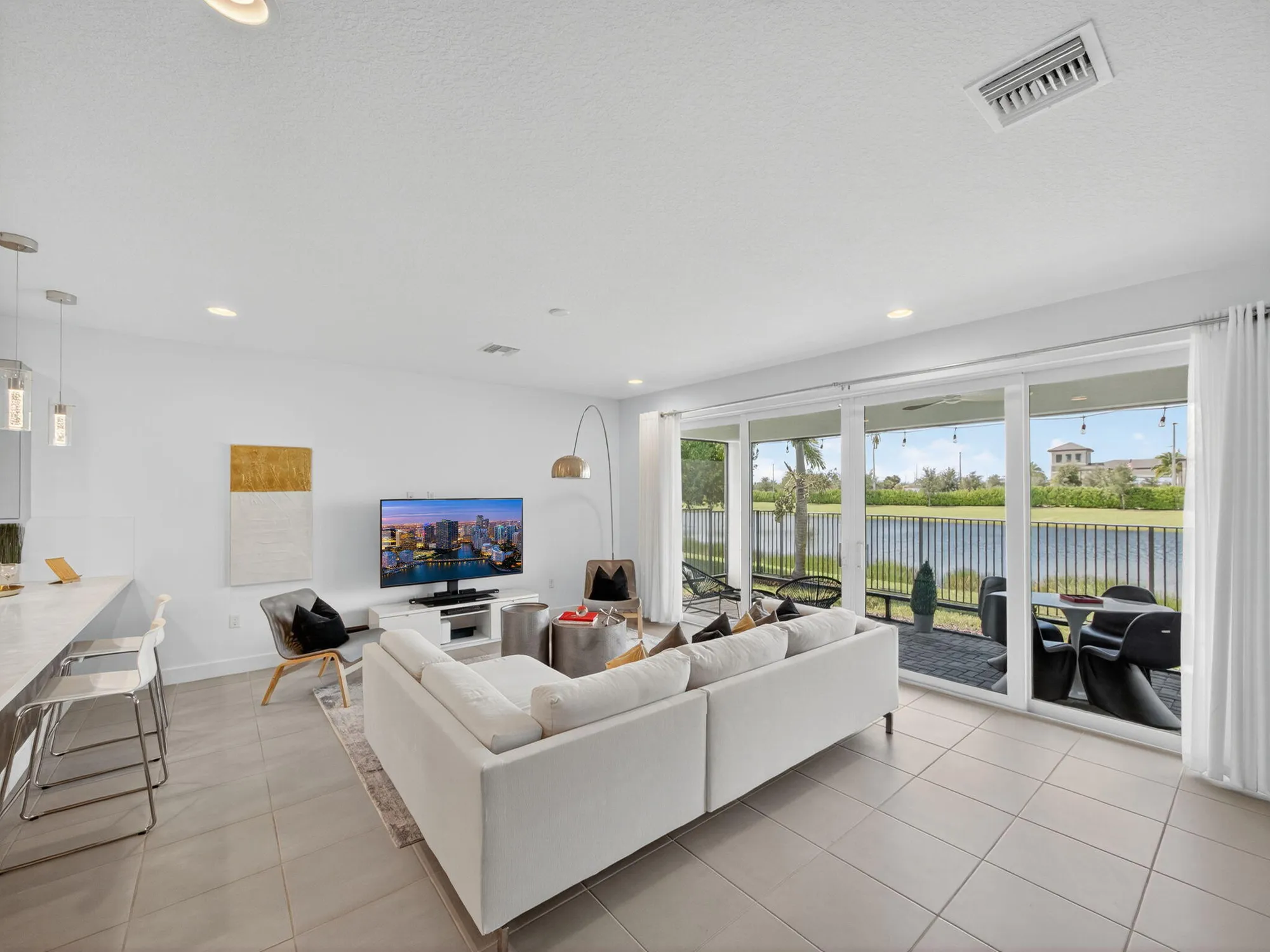 Property Slideshow image 14 of 118 | 11760 sw river crossing pl, Port Saint Lucie, FL, 34987