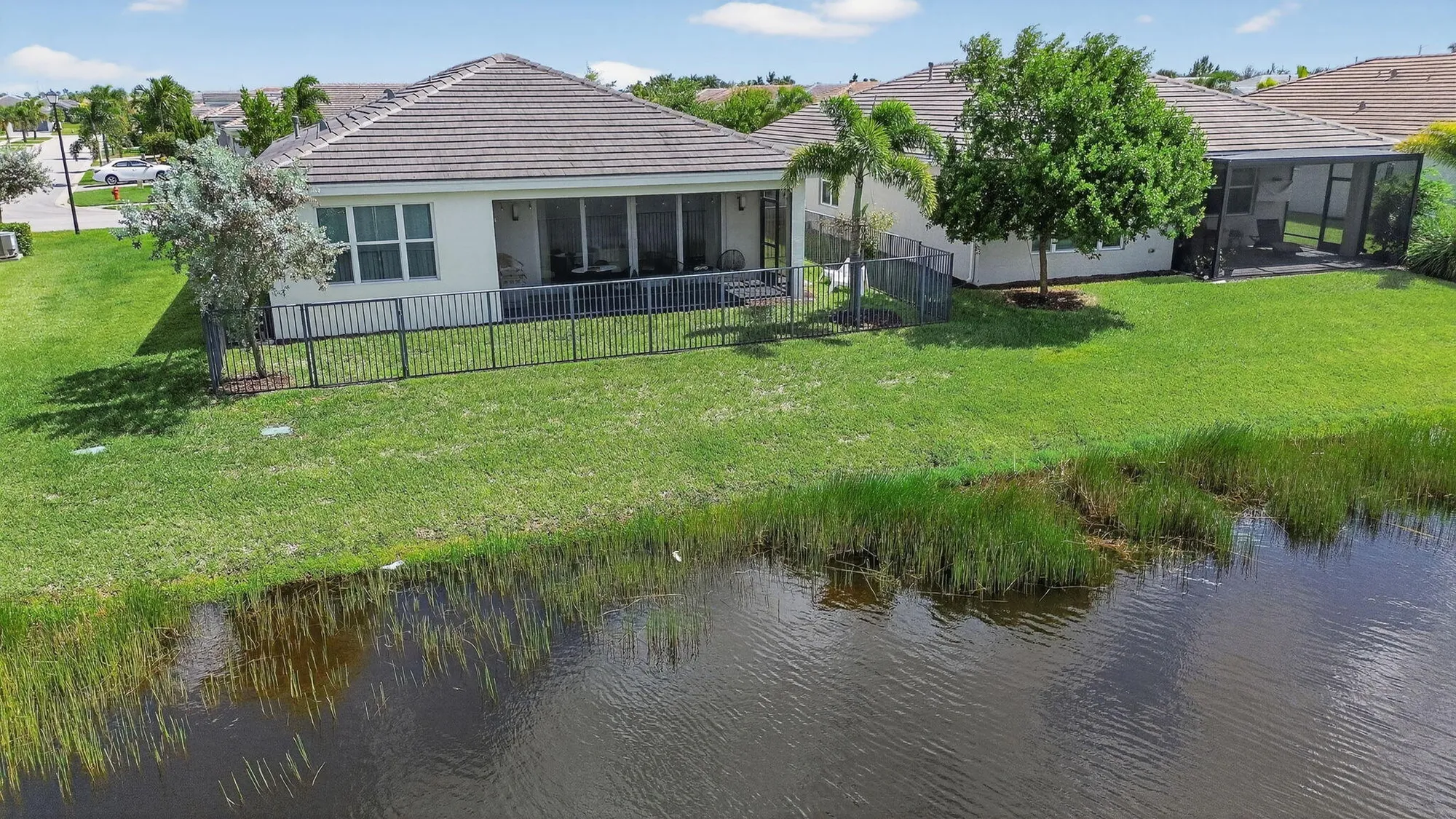 Property Slideshow image 29 of 118 | 11760 sw river crossing pl, Port Saint Lucie, FL, 34987