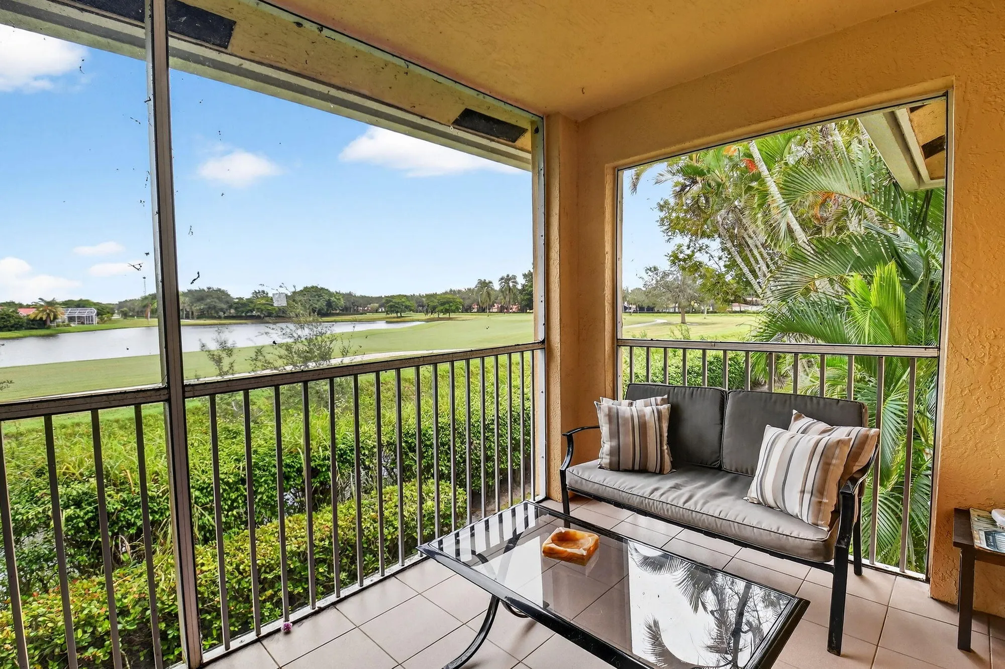 Property Slideshow image 39 of 91 | 12528 crystal pointe dr unit 202, Boynton Beach, FL, 33437