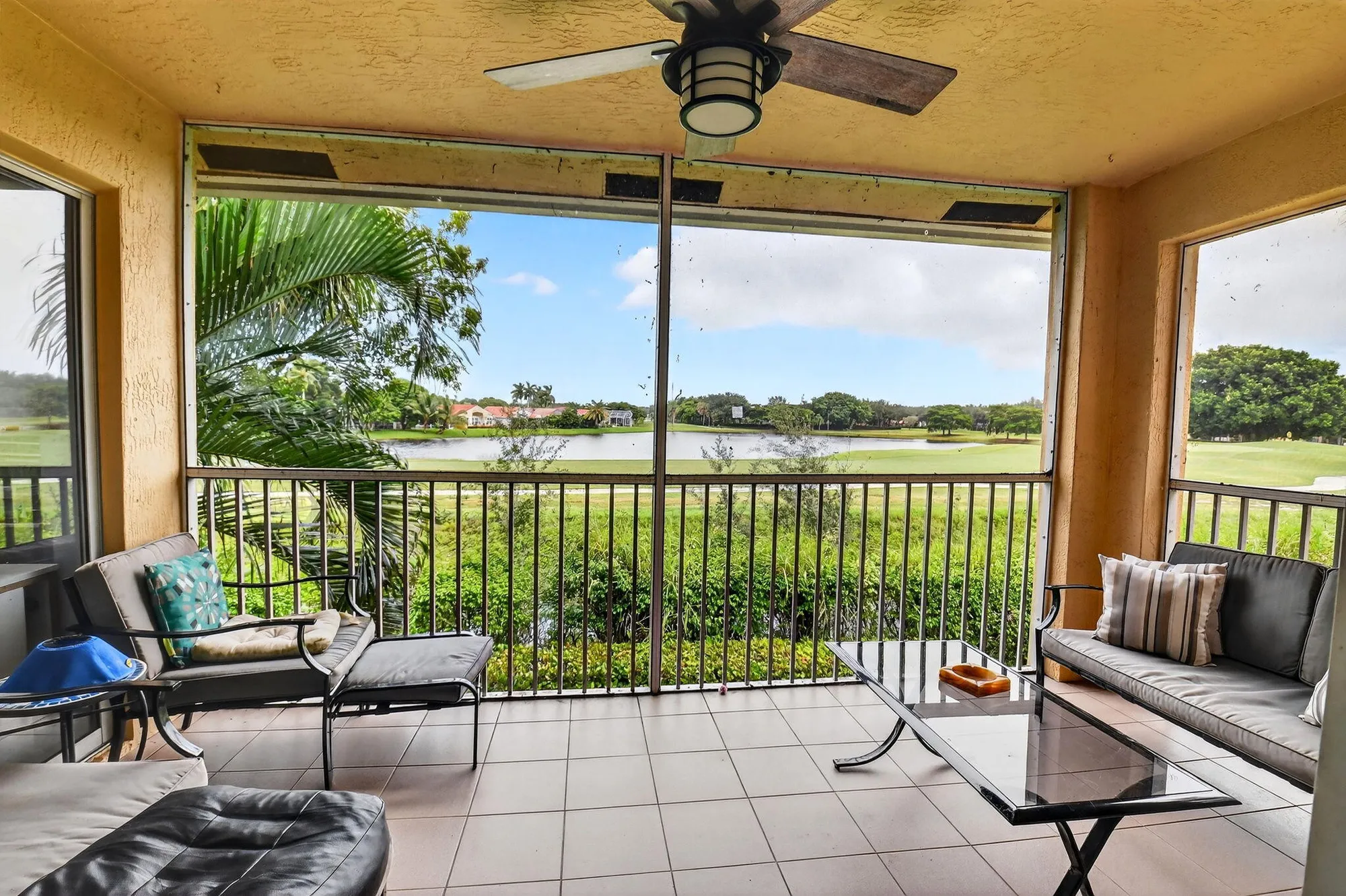 Property Slideshow image 40 of 91 | 12528 crystal pointe dr unit 202, Boynton Beach, FL, 33437