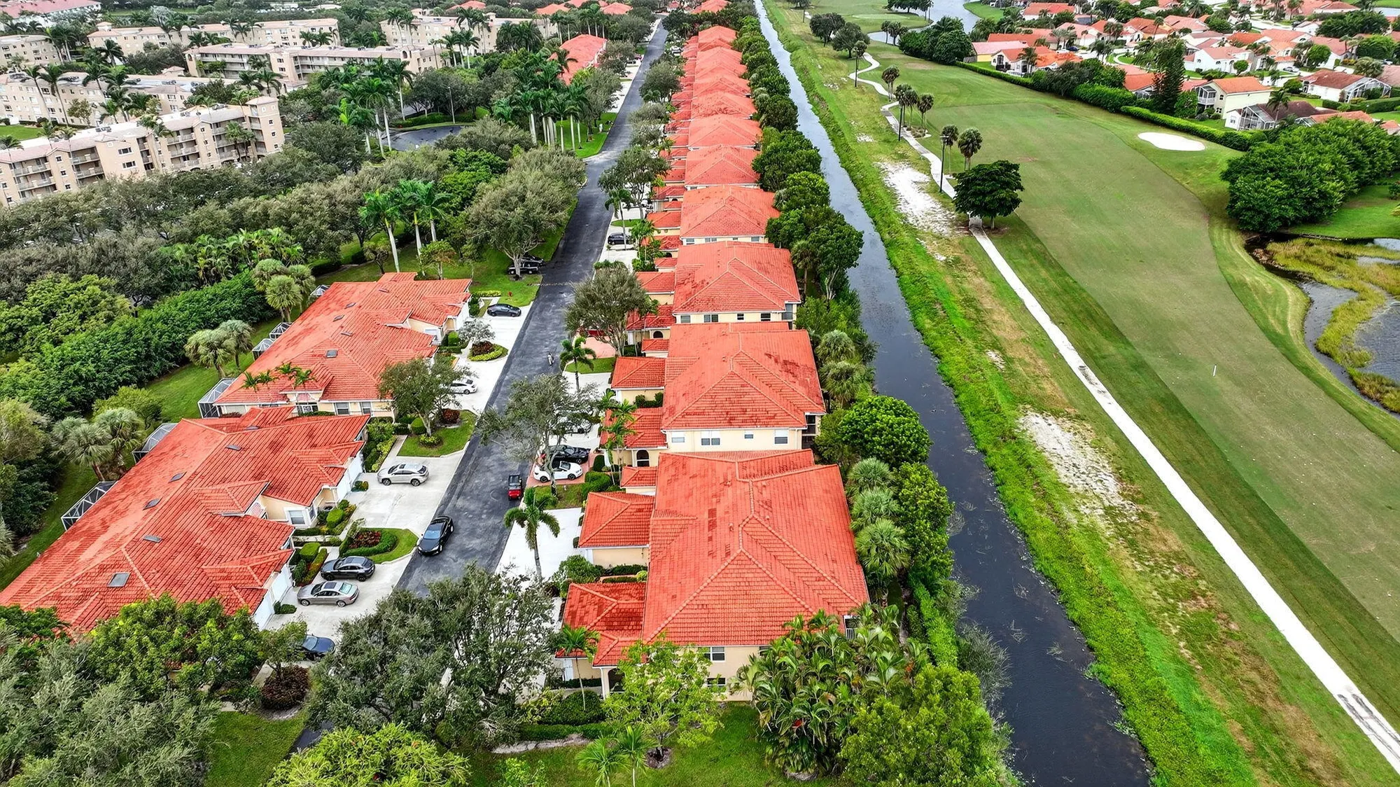 Property Slideshow image 44 of 91 | 12528 crystal pointe dr unit 202, Boynton Beach, FL, 33437
