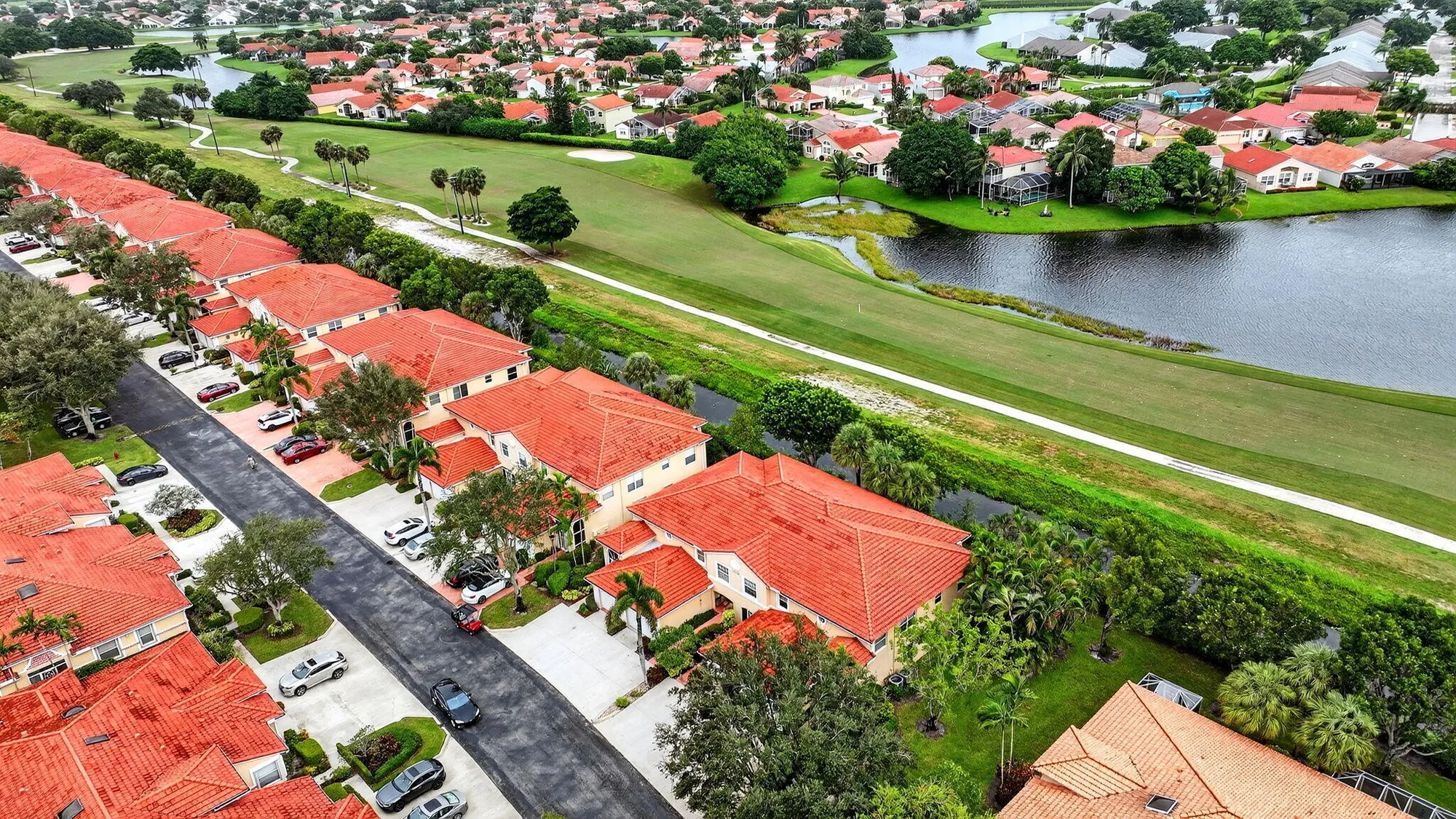 Property Slideshow image 42 of 91 | 12528 crystal pointe dr unit 202, Boynton Beach, FL, 33437
