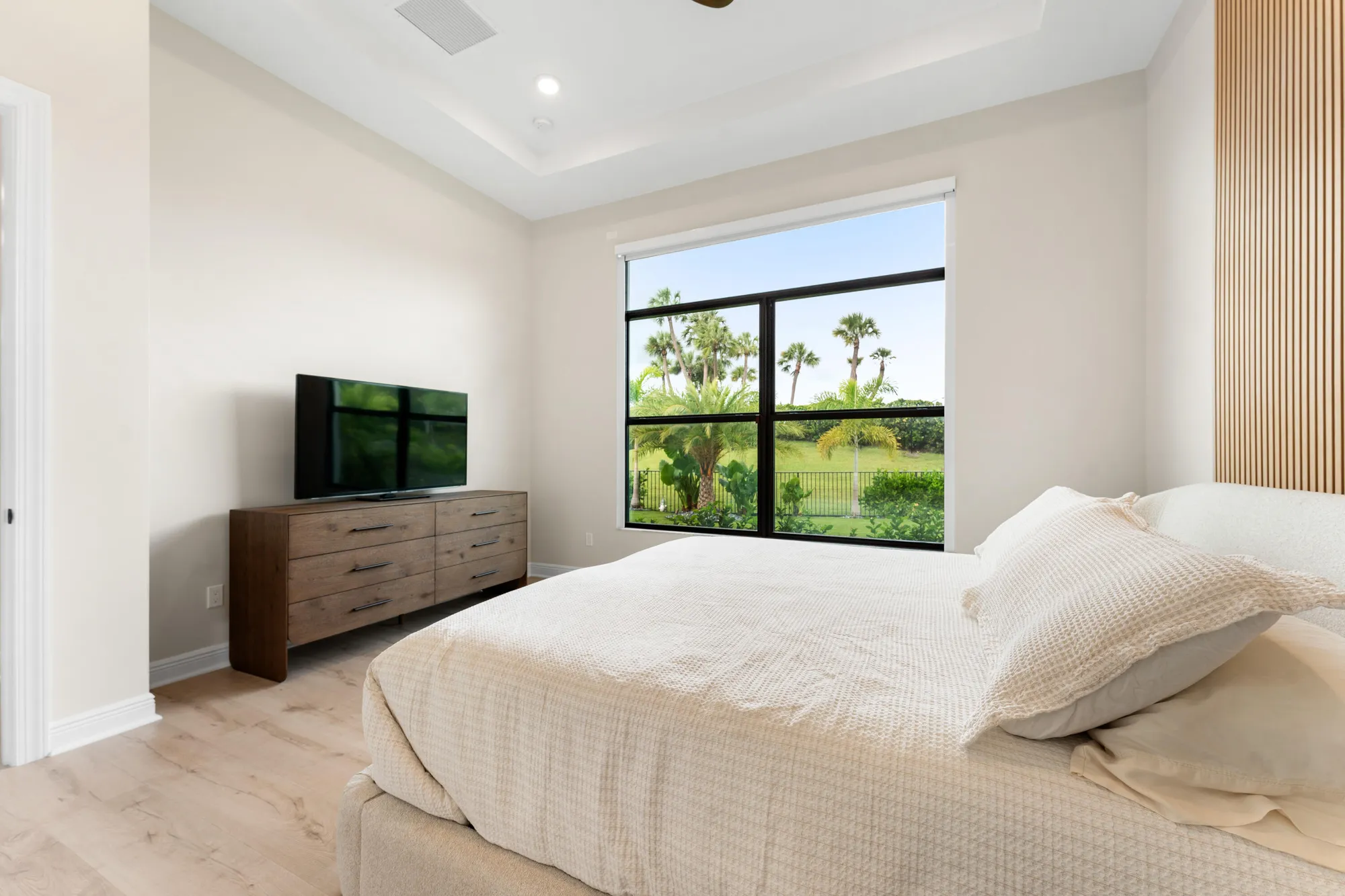 Property Slideshow image 16 of 52 | 15569 marco ter, Westlake, FL, 33470