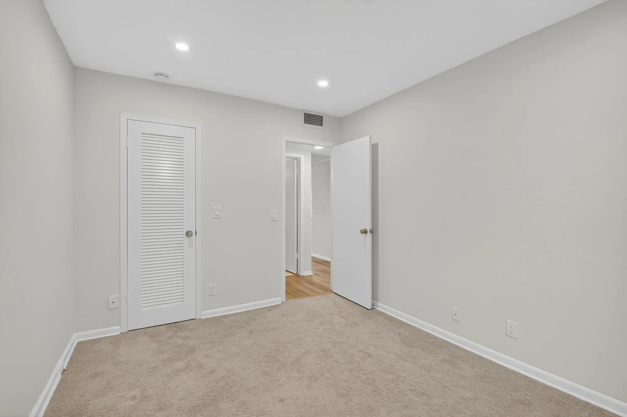 Property Slideshow image 17 of 20 | 125 brighton c, Boca Raton, FL, 33434