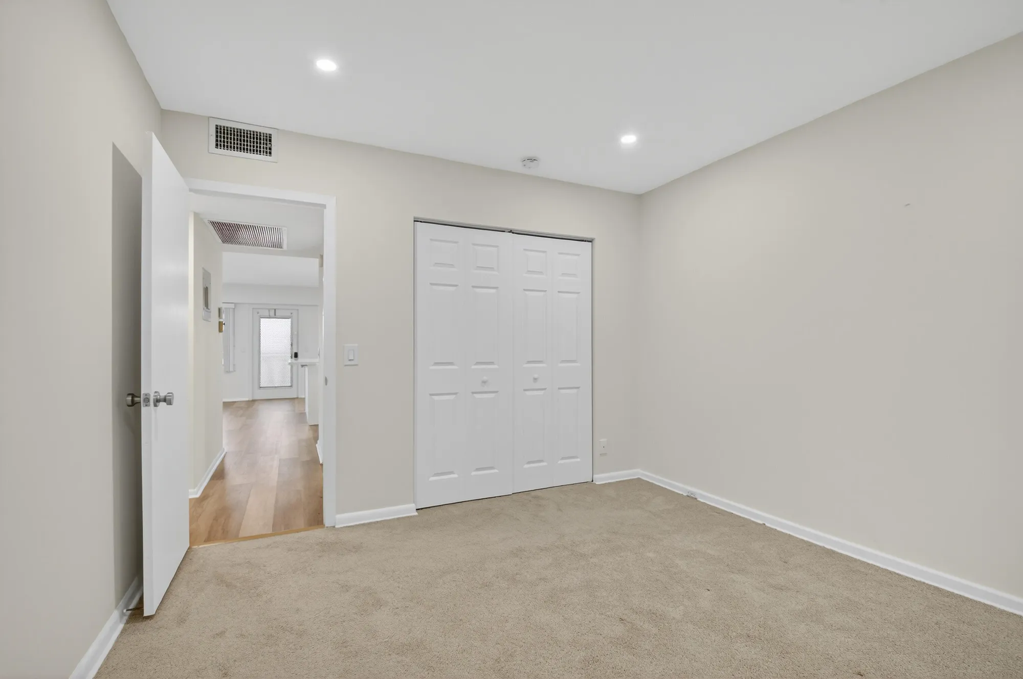 Property Slideshow image 13 of 20 | 125 brighton c, Boca Raton, FL, 33434