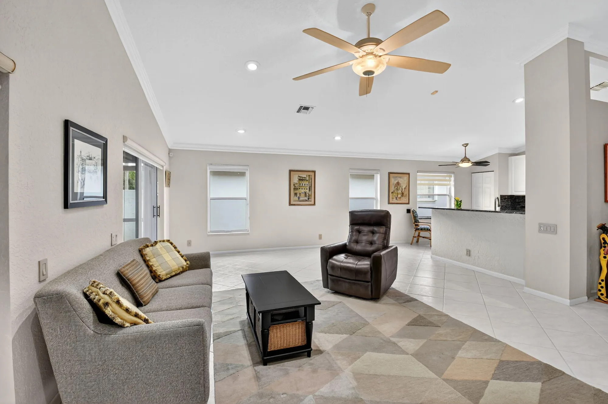 Property Slideshow image 11 of 82 | 6928 lismore ave, Boynton Beach, FL, 33437