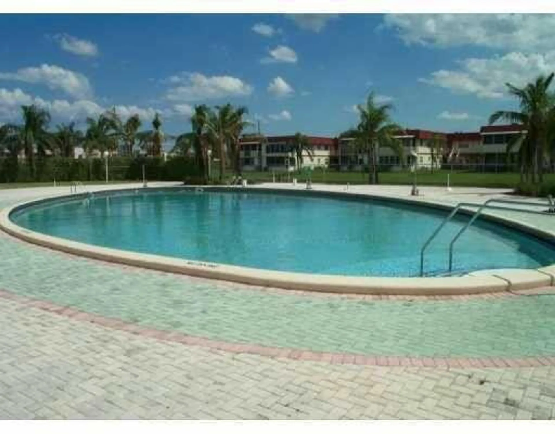 Property Slideshow image 10 of 19 | 283 saxony f # 283, Delray Beach, FL, 33446