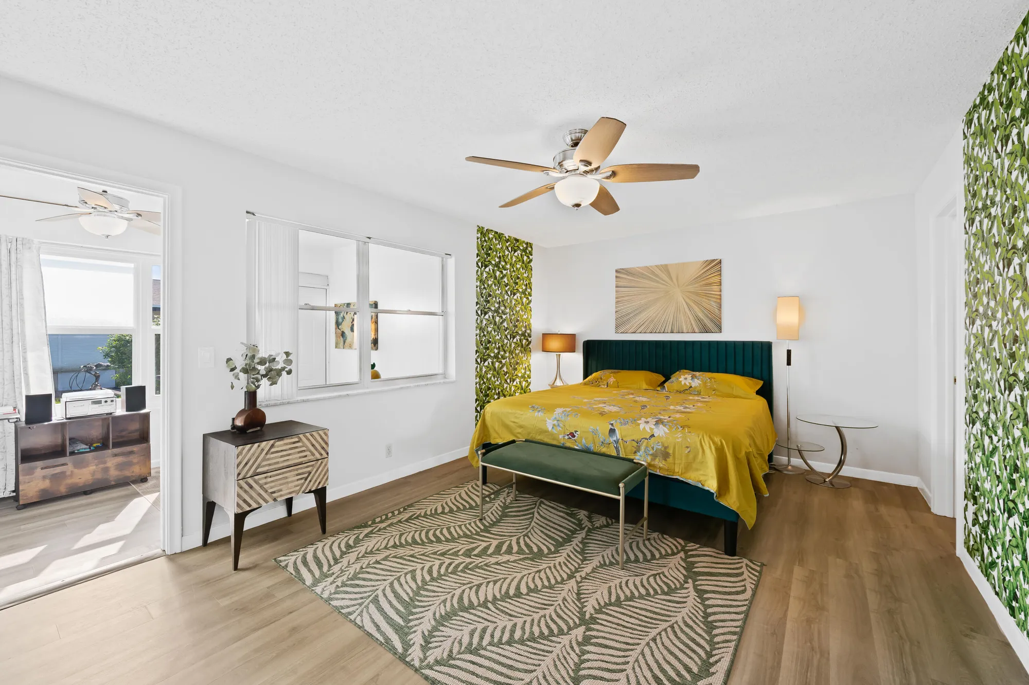 Property Slideshow image 15 of 24 | 1025 south dr b, Delray Beach, FL, 33445