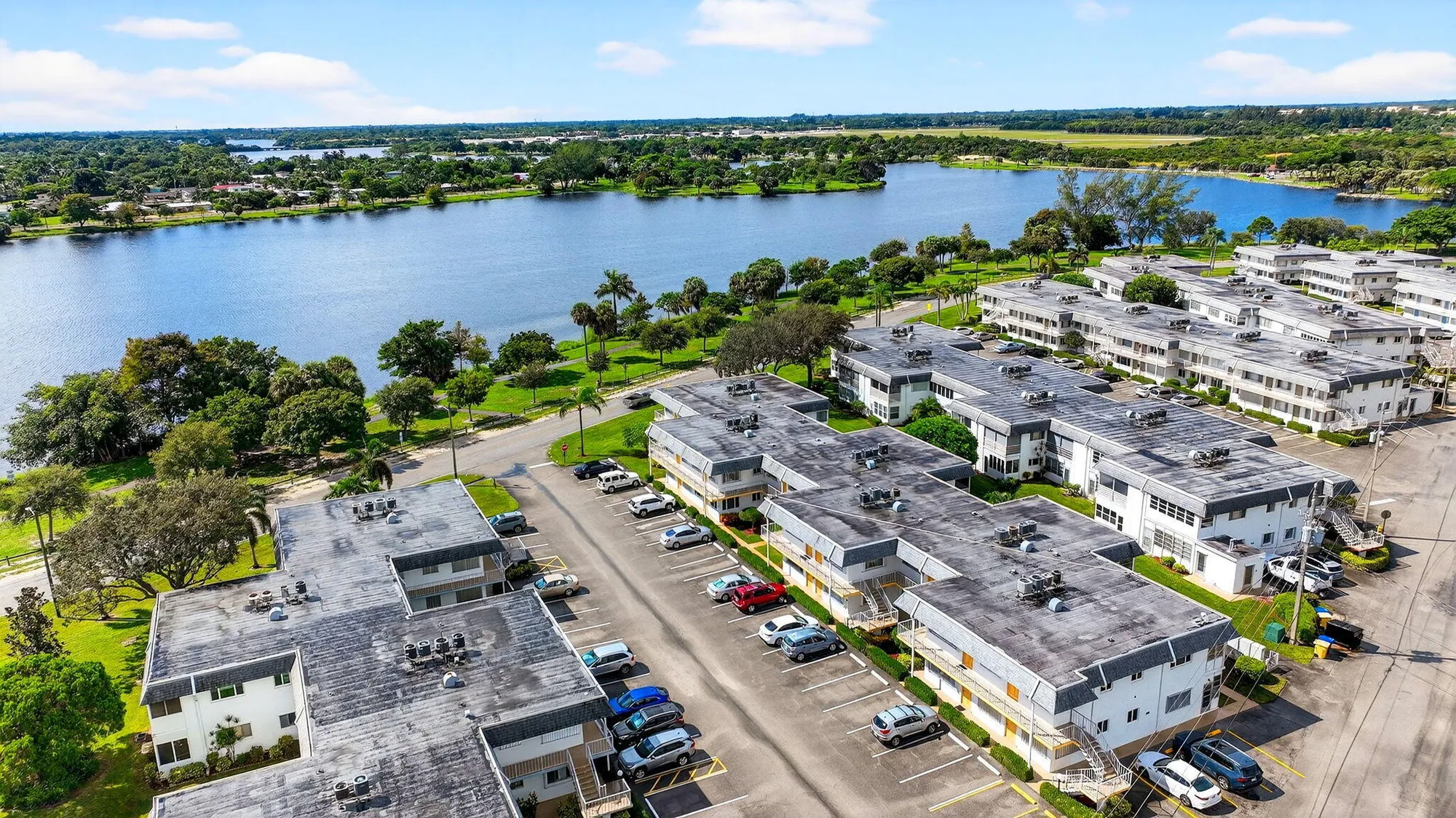 Property Slideshow image 40 of 49 | 3240 lake osborne dr 107, Lake Worth Beach, FL, 33461