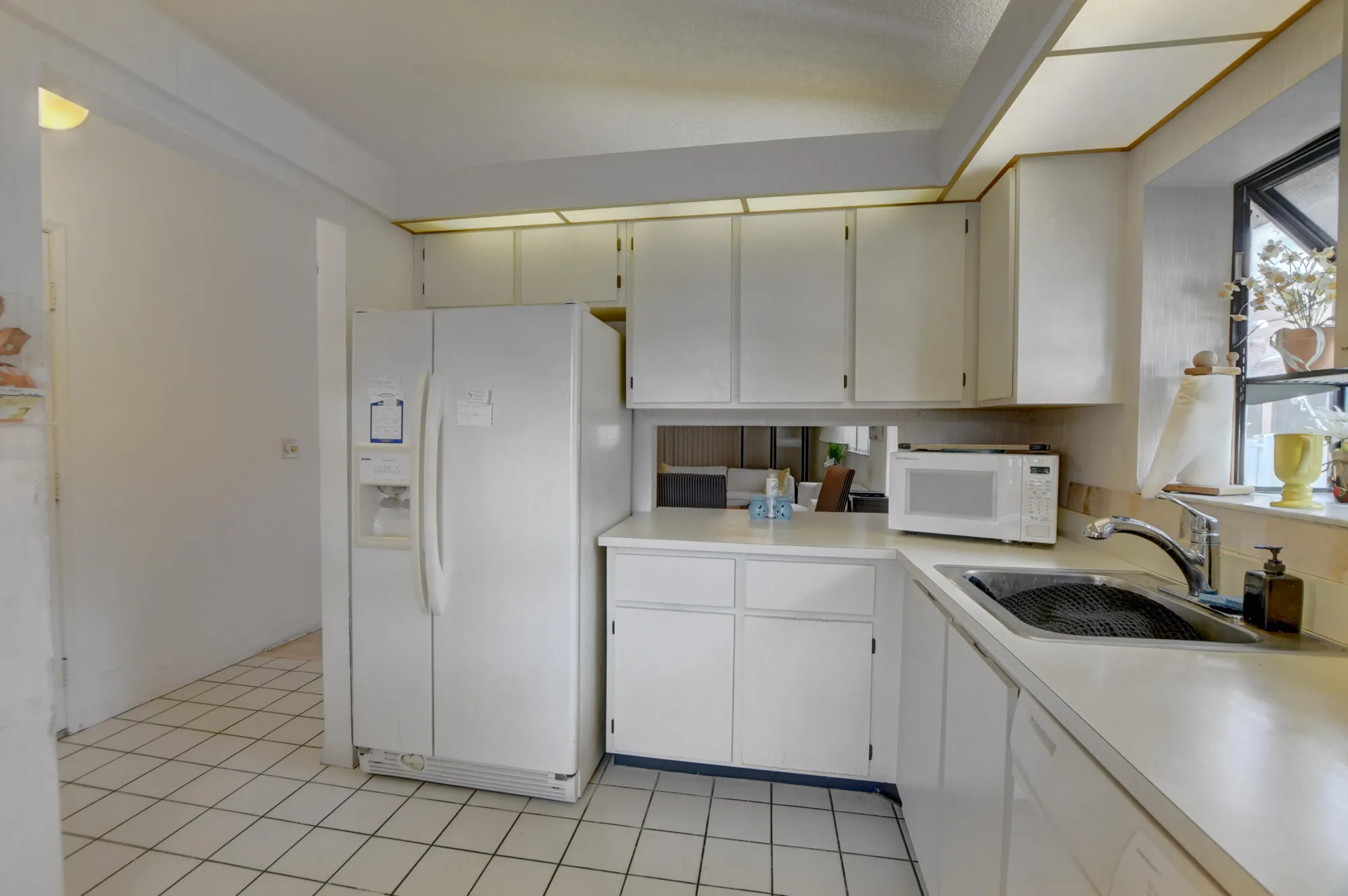 Property Slideshow image 8 of 40 | 8089 springtree rd, Boca Raton, FL, 33496