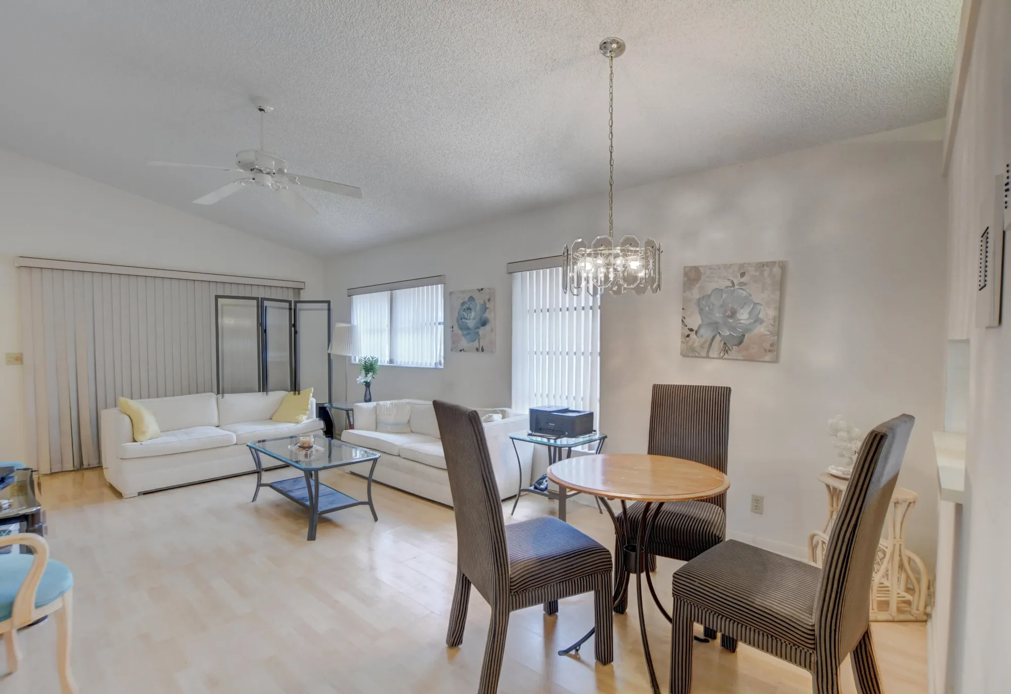 Property Slideshow image 10 of 40 | 8089 springtree rd, Boca Raton, FL, 33496