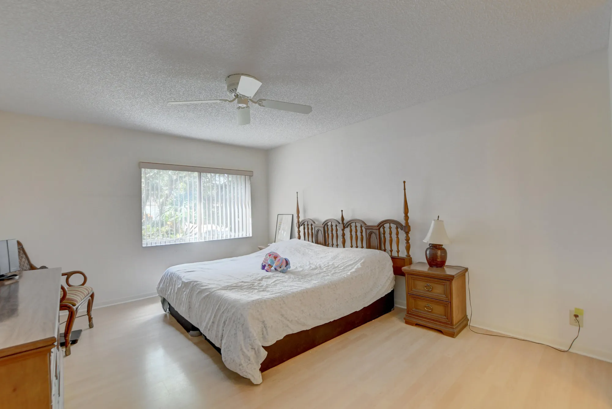 Property Slideshow image 15 of 40 | 8089 springtree rd, Boca Raton, FL, 33496