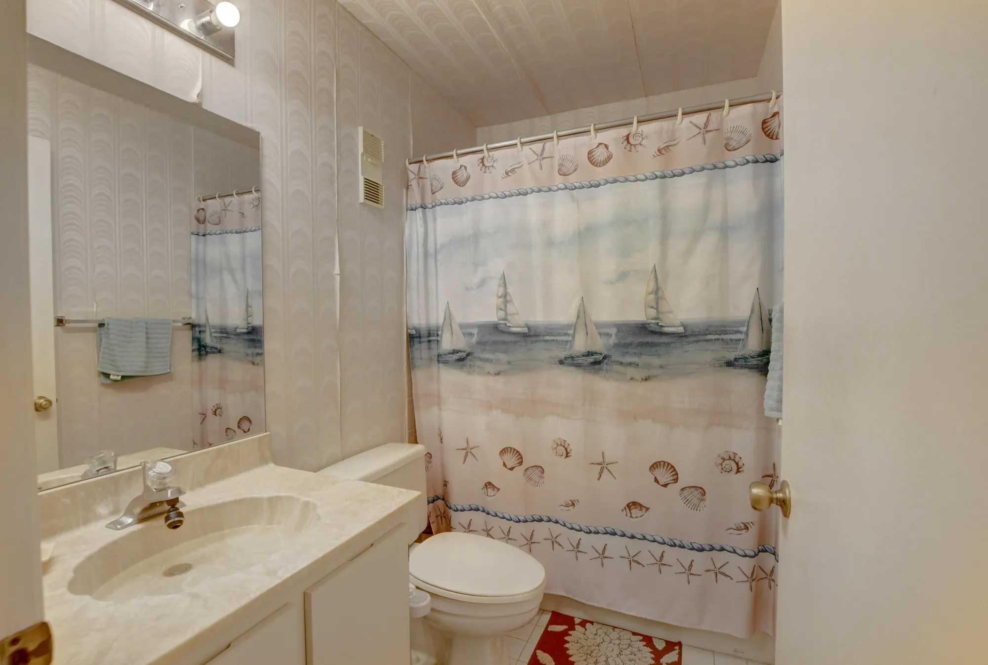 Property Slideshow image 22 of 40 | 8089 springtree rd, Boca Raton, FL, 33496