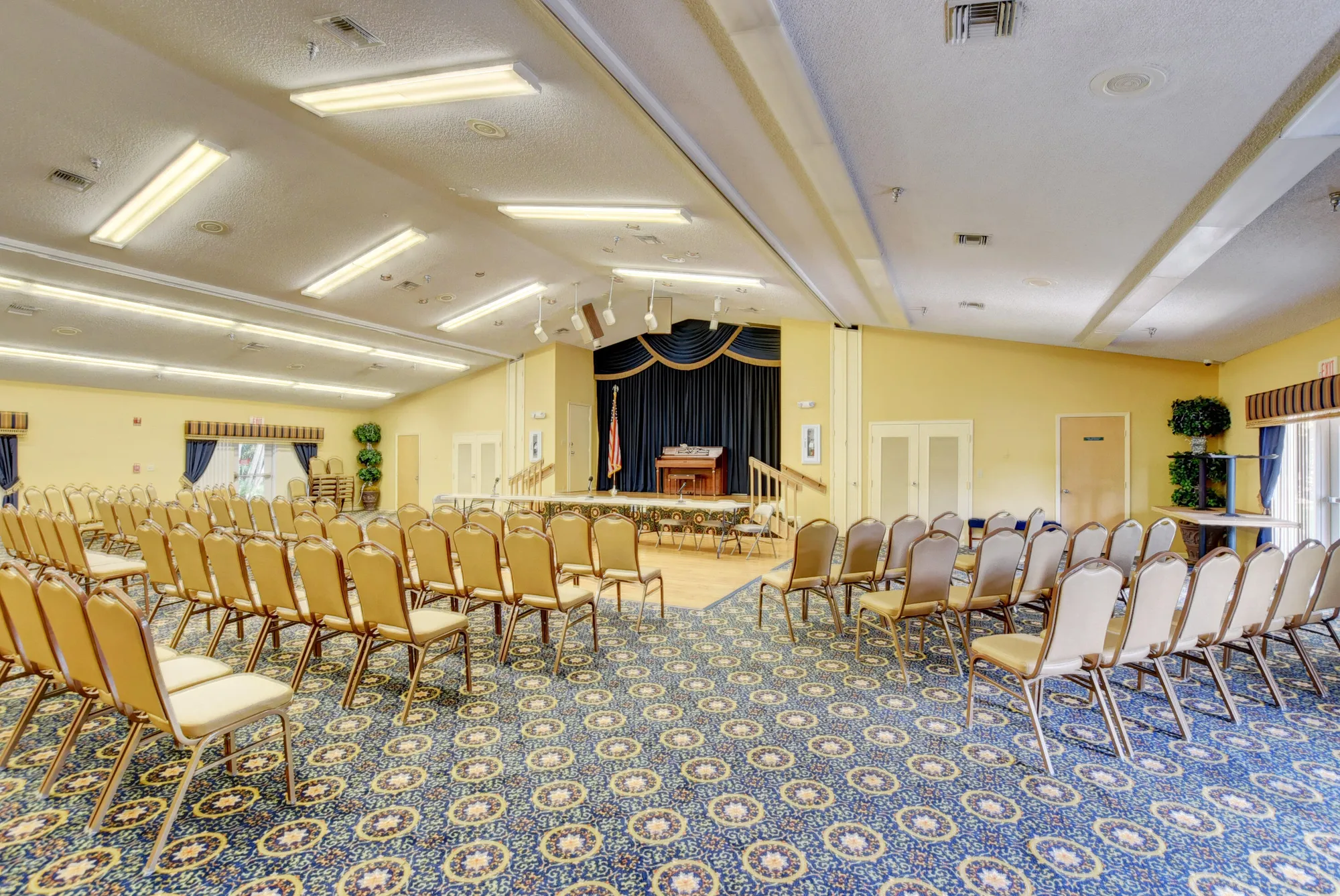 Property Slideshow image 28 of 40 | 8089 springtree rd, Boca Raton, FL, 33496