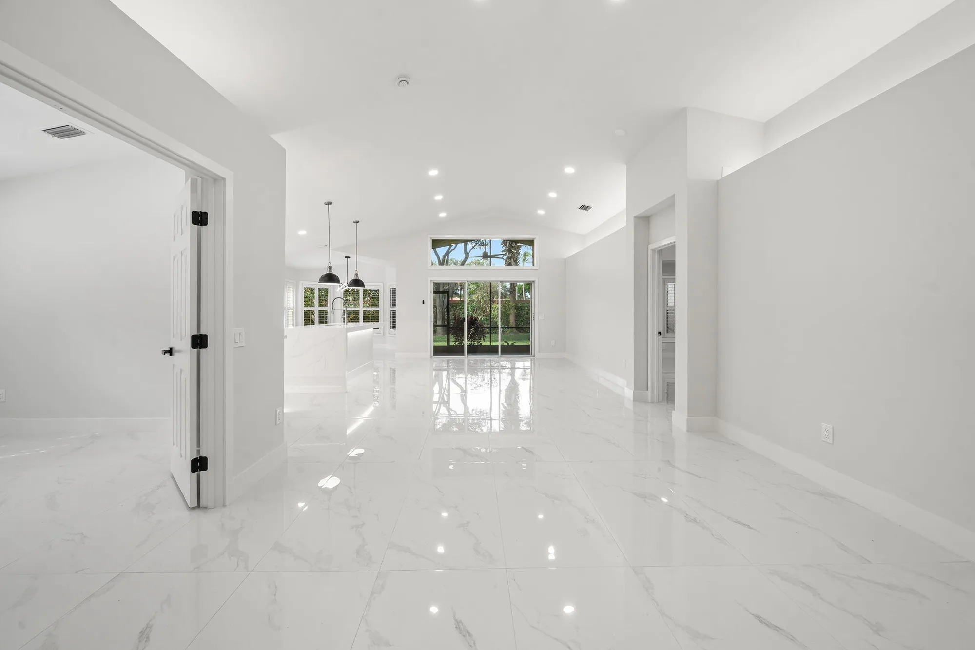 Property Slideshow image 20 of 35 | 7273 kea lani dr, Boynton Beach, FL, 33437