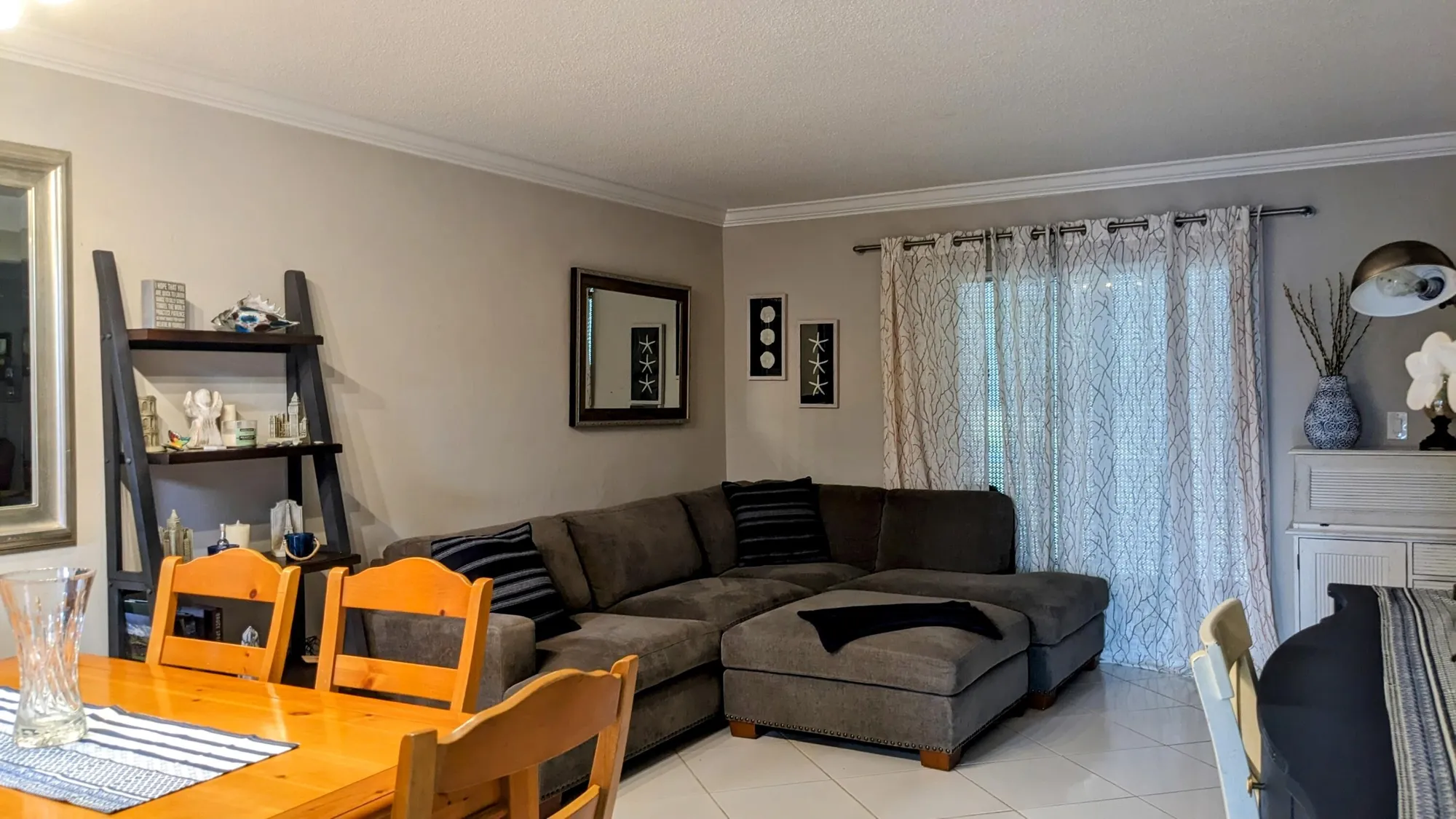 Property Slideshow image 7 of 38 | 2856 garden dr 112, Lake Worth, FL, 33461