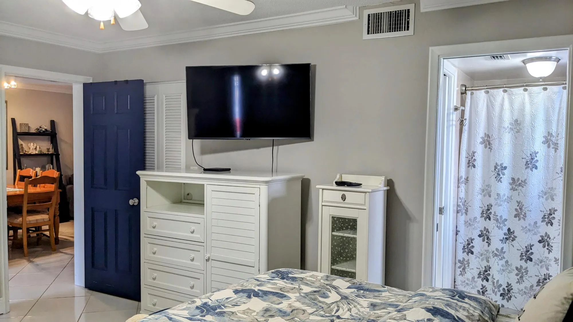 Property Slideshow image 13 of 38 | 2856 garden dr 112, Lake Worth, FL, 33461