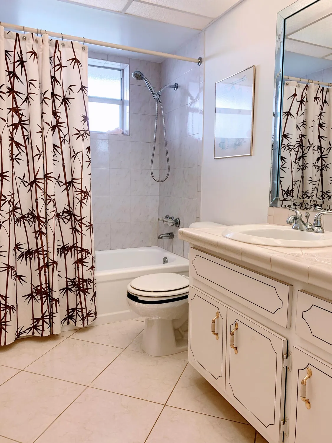 Property Slideshow image 6 of 27 | 2800 nw 47th ter 304b, Lauderdale Lakes, FL, 33313