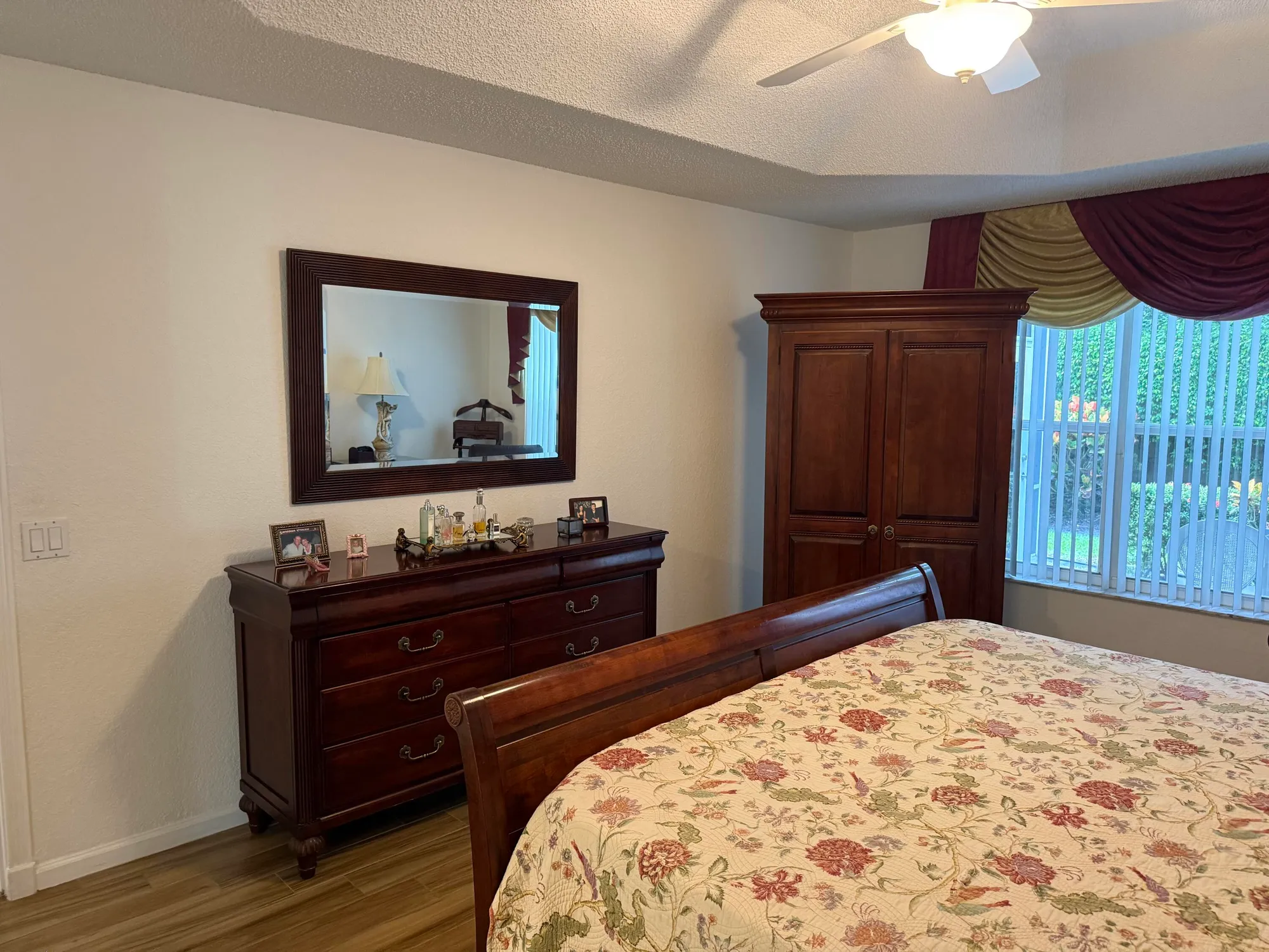 Property Slideshow image 21 of 72 | 11295 ola ave, Boynton Beach, FL, 33437