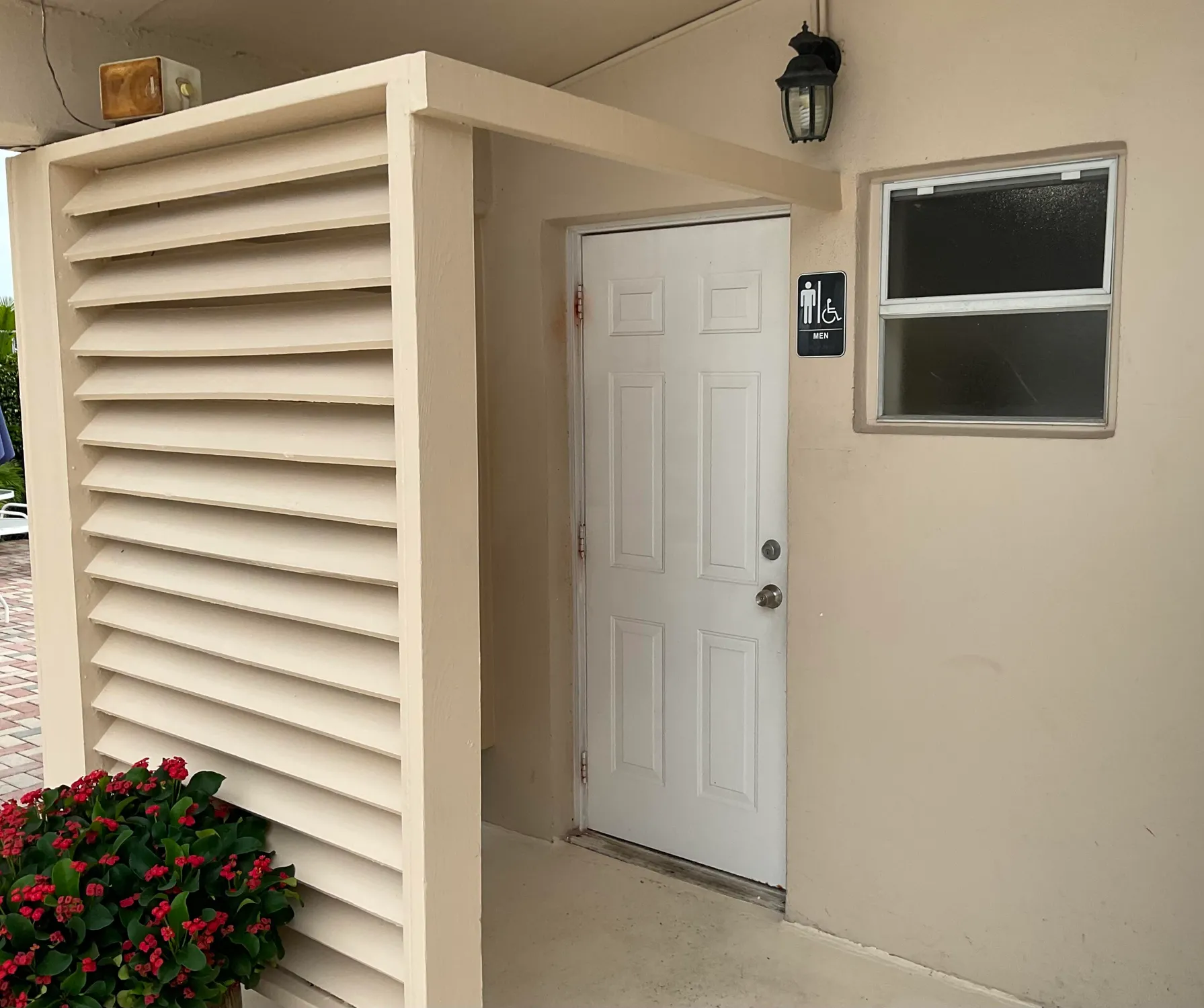Property Slideshow image 37 of 65 | 2728 garden dr n apt 415, Lake Worth Beach, FL, 33461