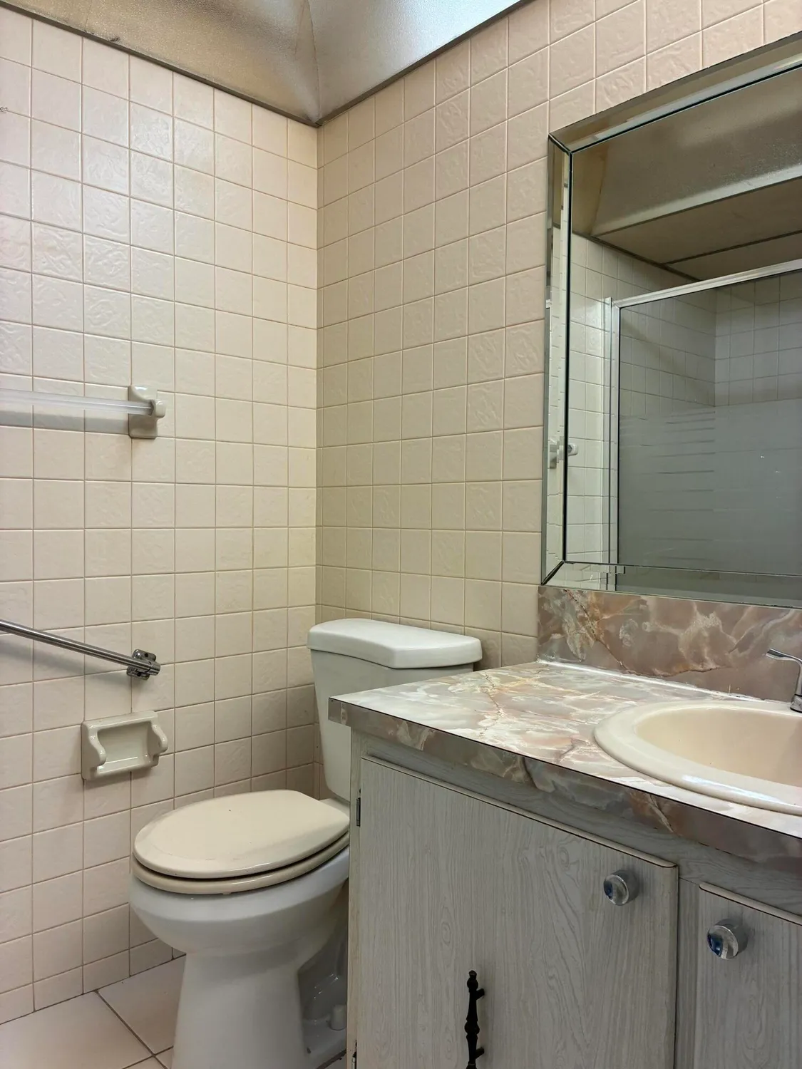 Property Slideshow image 19 of 55 | 574 burgundy l # 574, Delray Beach, FL, 33484