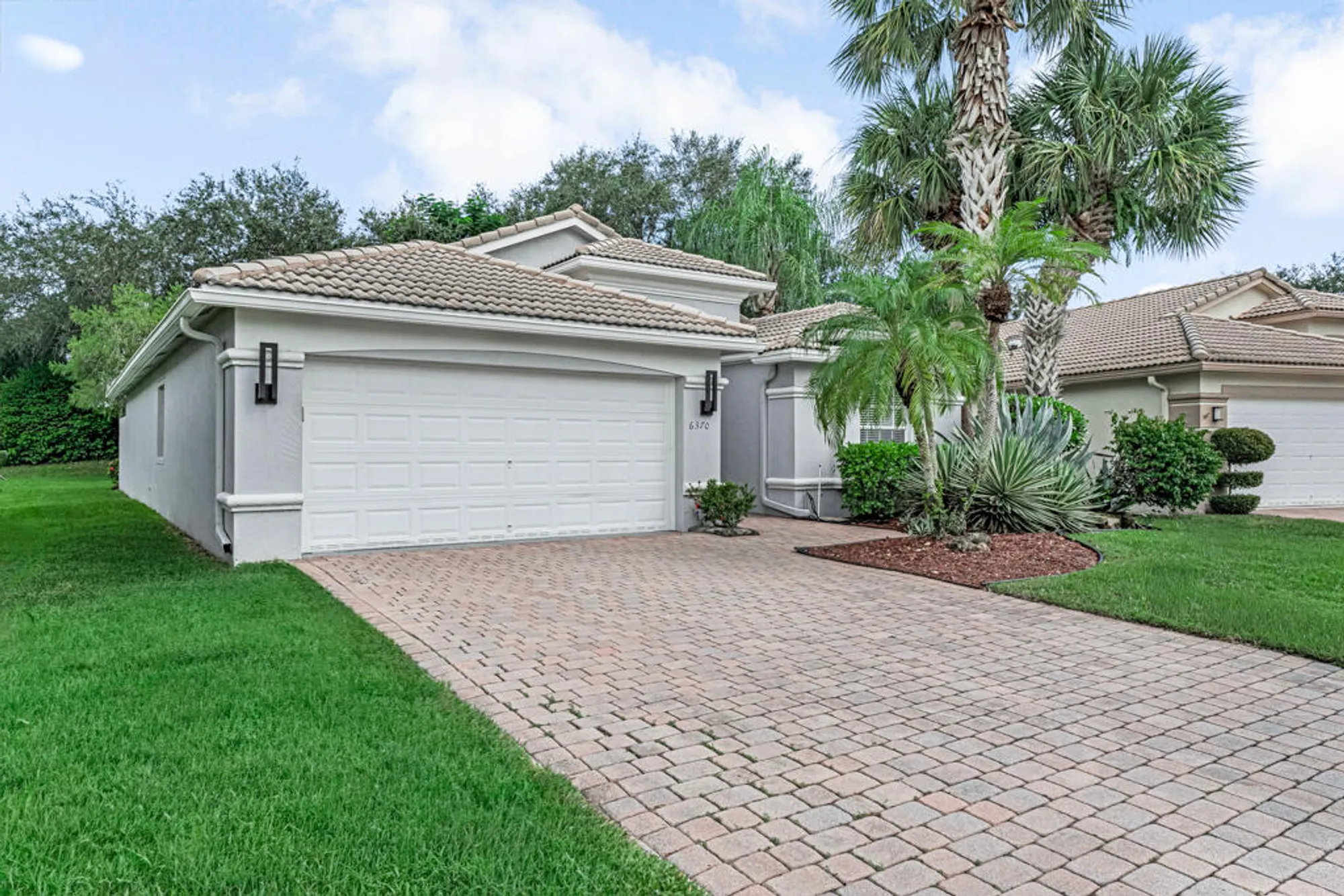 Property Slideshow image 32 of 50 | 6370 via primo st, Lake Worth, FL, 33467