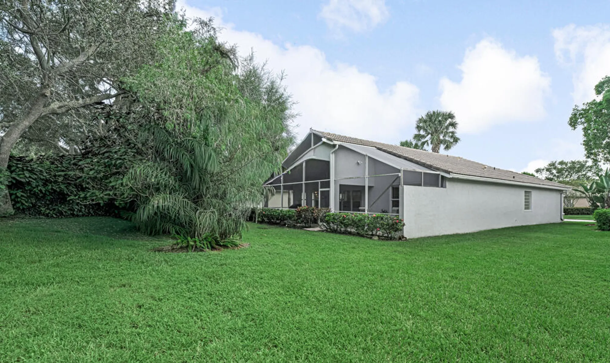 Property Slideshow image 33 of 50 | 6370 via primo st, Lake Worth, FL, 33467