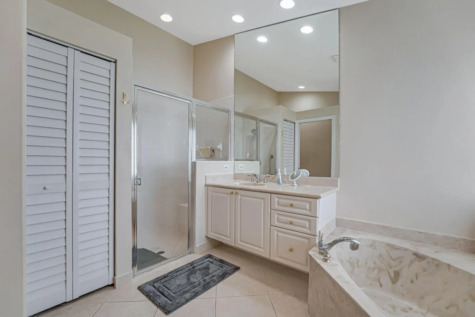 Property Slideshow image 20 of 50 | 6370 via primo st, Lake Worth, FL, 33467