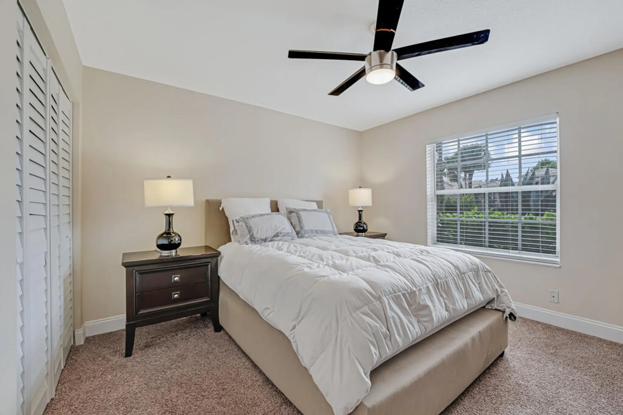 Property Slideshow image 21 of 50 | 6370 via primo st, Lake Worth, FL, 33467