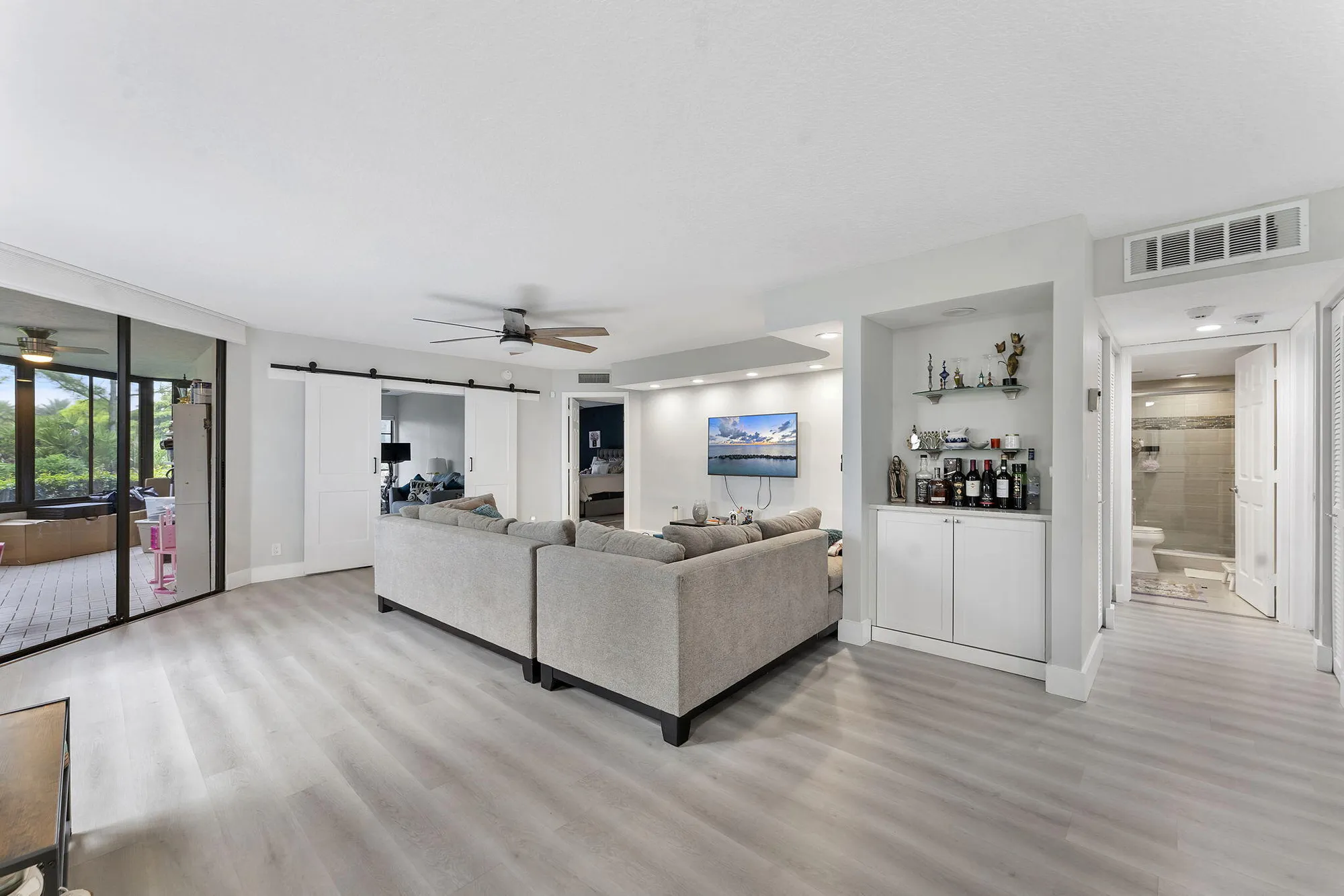 Property Slideshow image 5 of 31 | 15782 loch maree ln apt 3701, Delray Beach, FL, 33446