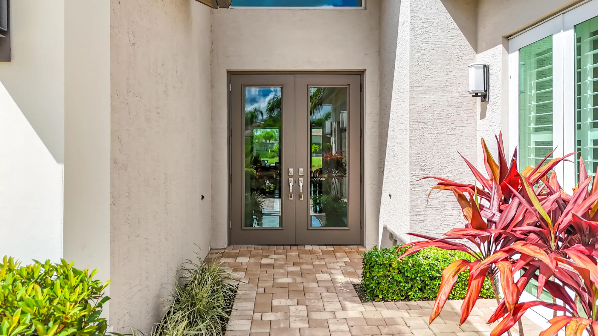 Property Slideshow image 4 of 90 | 11057 sw ivory springs ln, Port Saint Lucie, FL, 34987