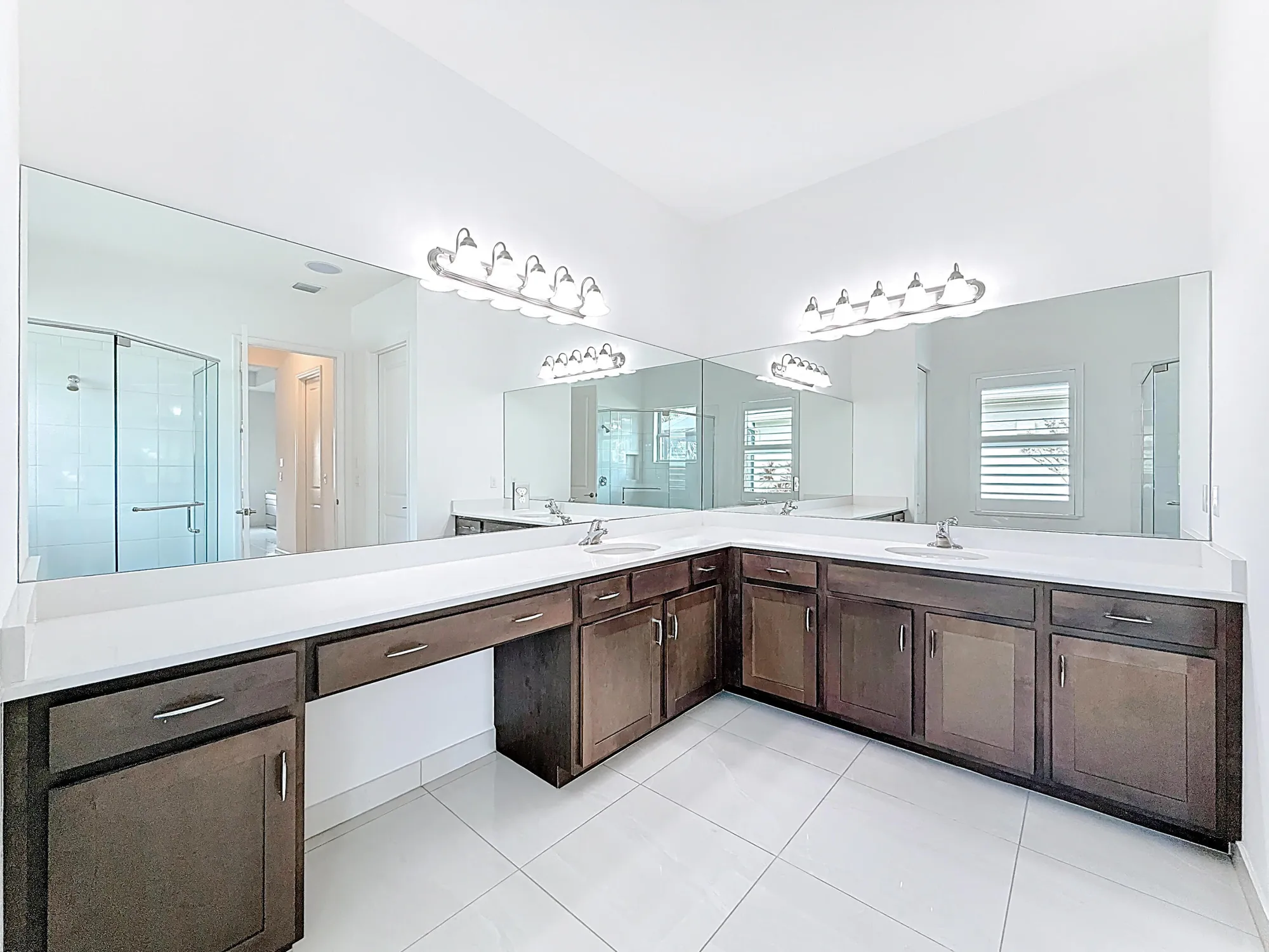 Property Slideshow image 20 of 90 | 11057 sw ivory springs ln, Port Saint Lucie, FL, 34987