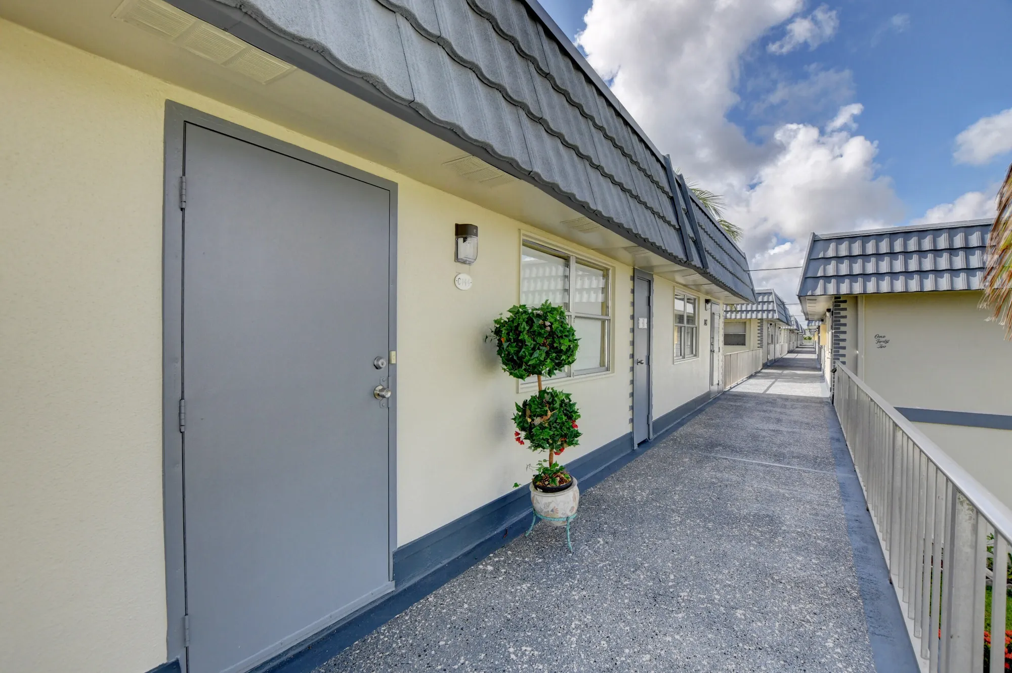 Property Slideshow image 31 of 49 | 144 brittany c, Delray Beach, FL, 33446