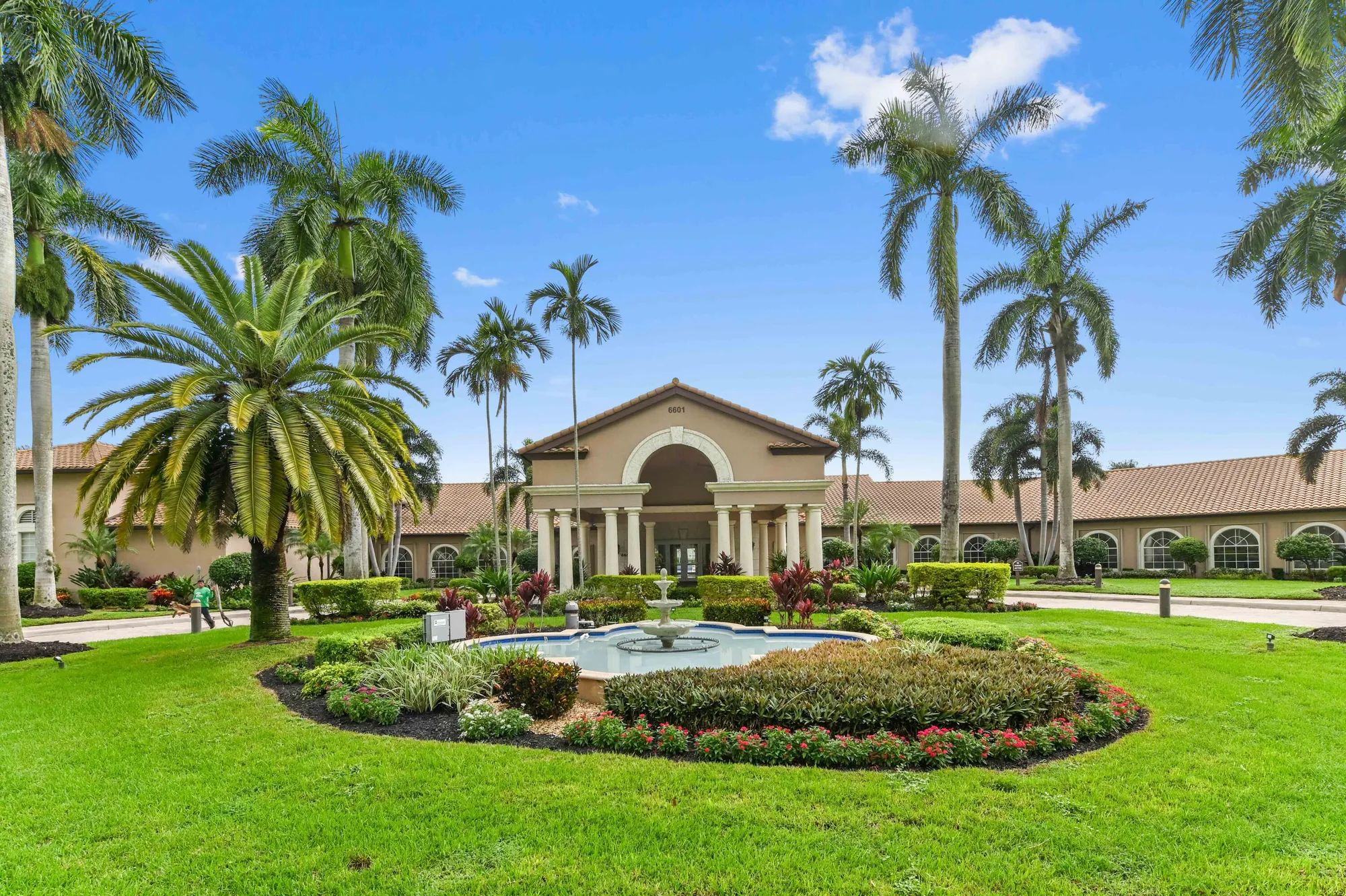 Property Slideshow image 44 of 59 | 6703 sherbrook dr, Boynton Beach, FL, 33437